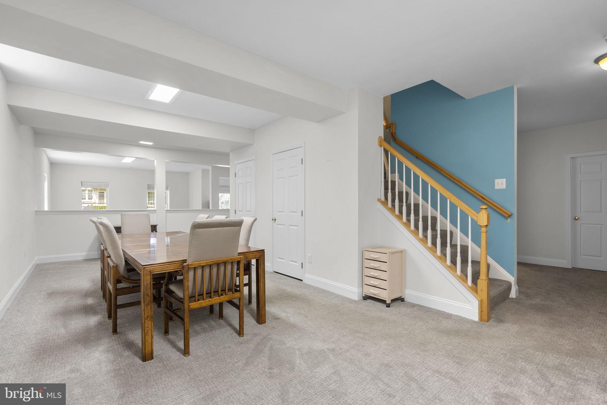 PINEY GLEN VILLAGE - Residential
