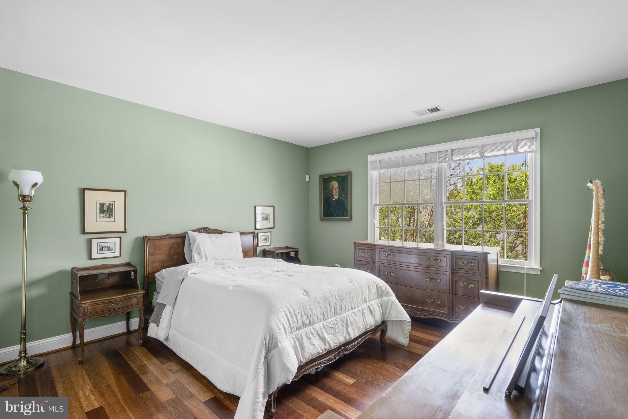 PINEY GLEN VILLAGE - Residential