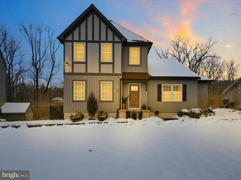 Photo of 21 Rothenburg Way, Reinholds, PA 17569 (MLS # PALA2045852)