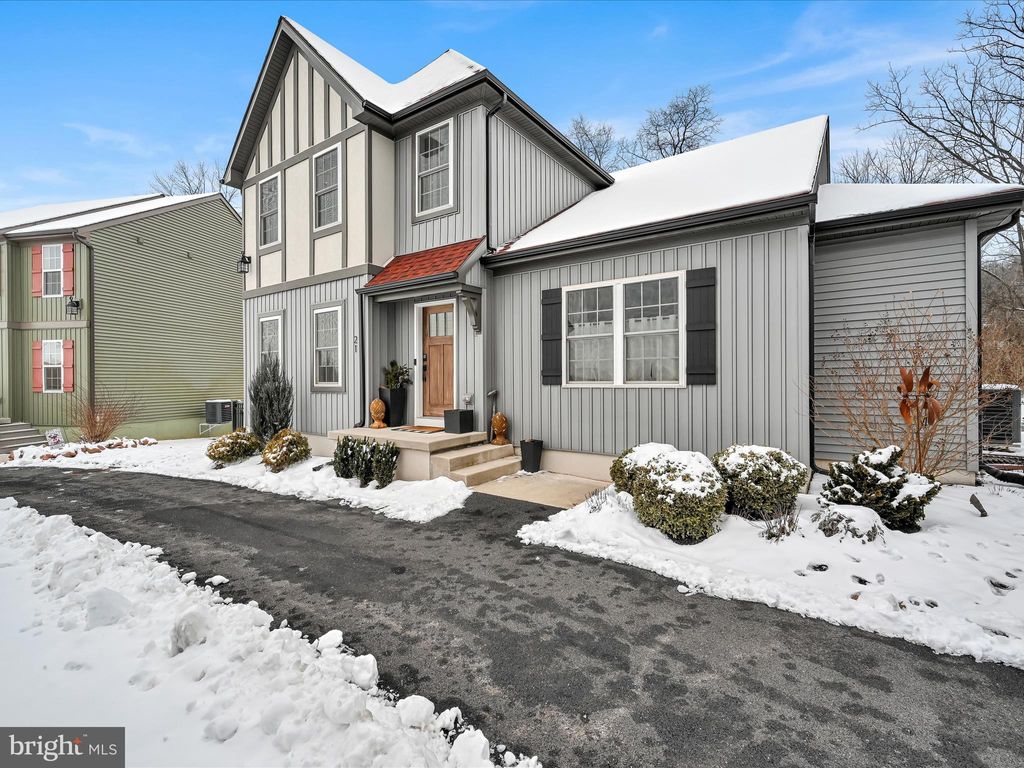 Photo of 21 Rothenburg Way, Reinholds, PA 17569 (MLS # PALA2045852)