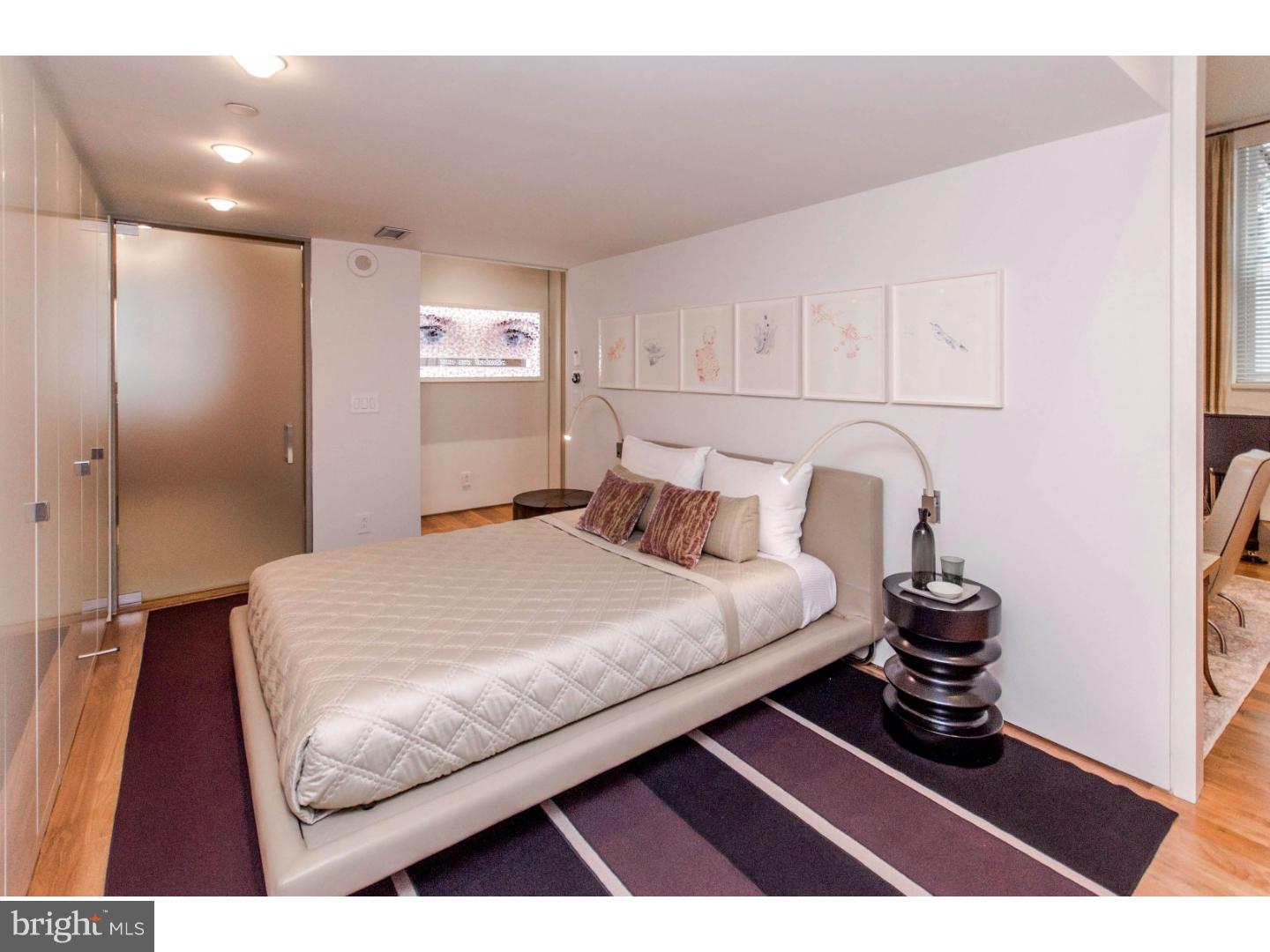 SOCIETY HILL - Residential