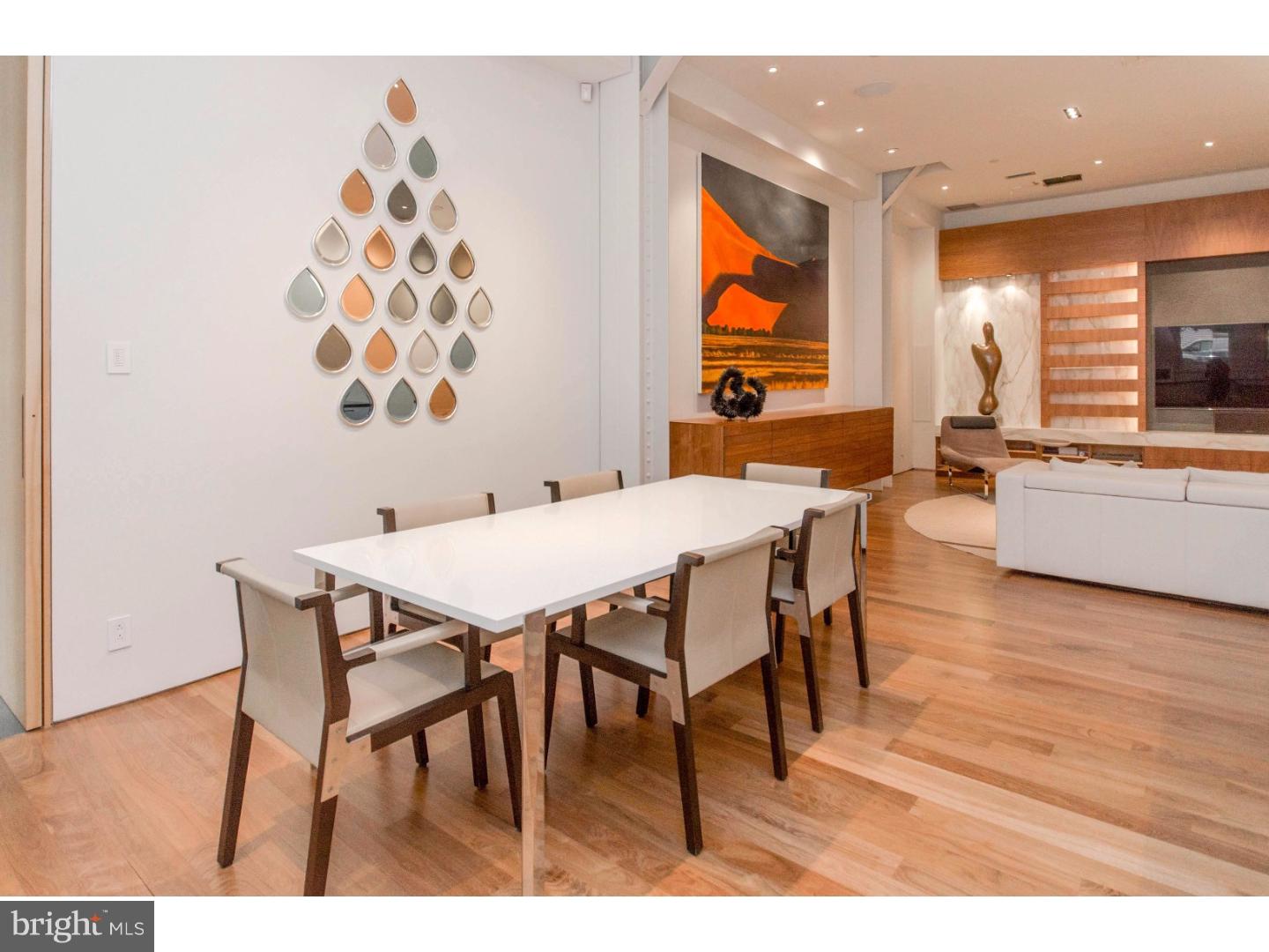 SOCIETY HILL - Residential