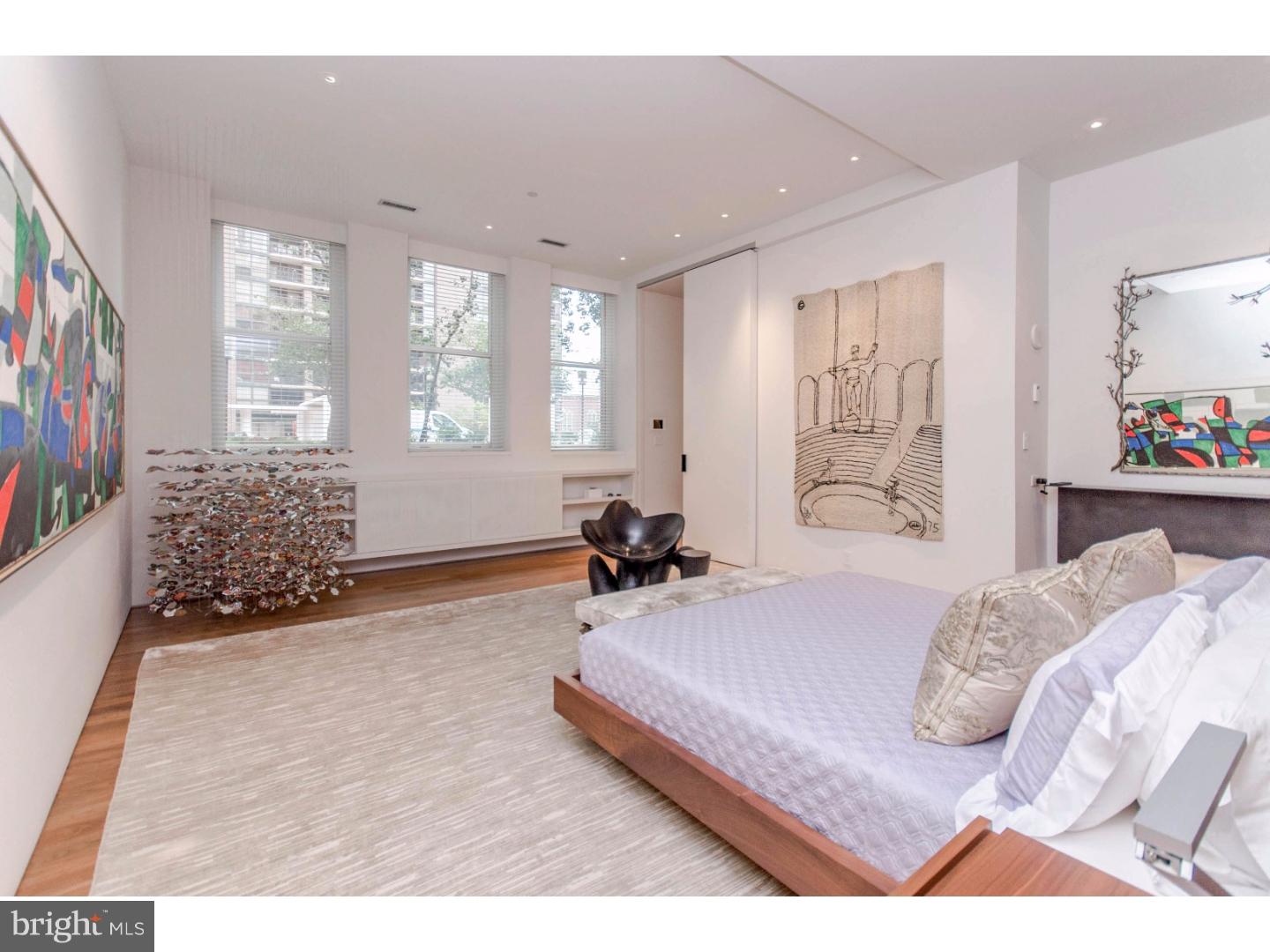 SOCIETY HILL - Residential