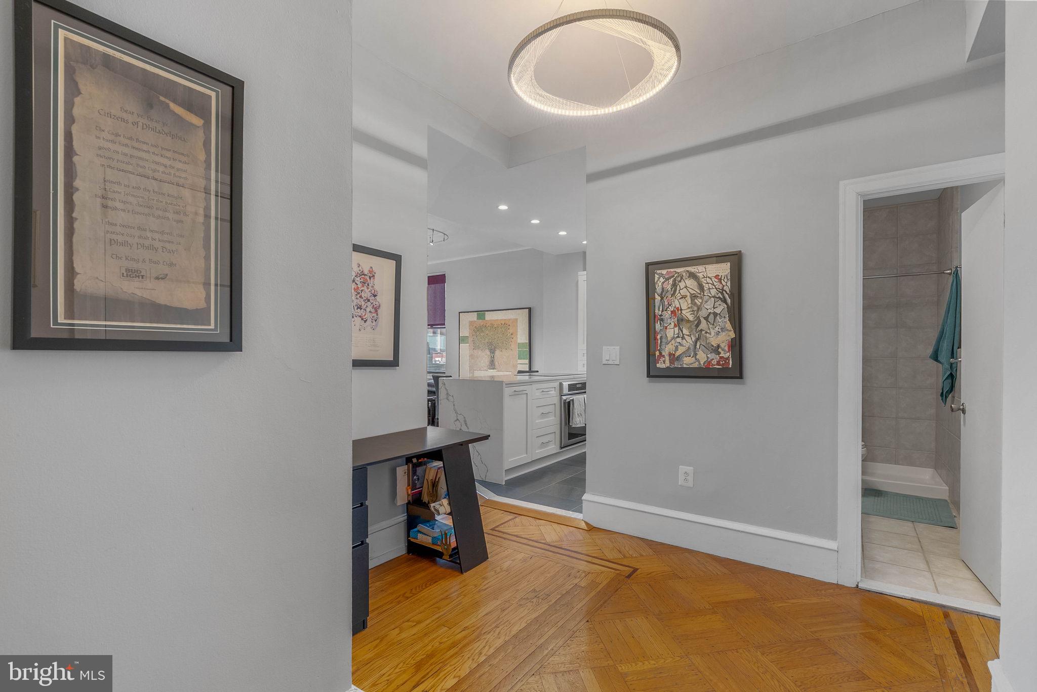 WASHINGTON SQ WEST - Residential