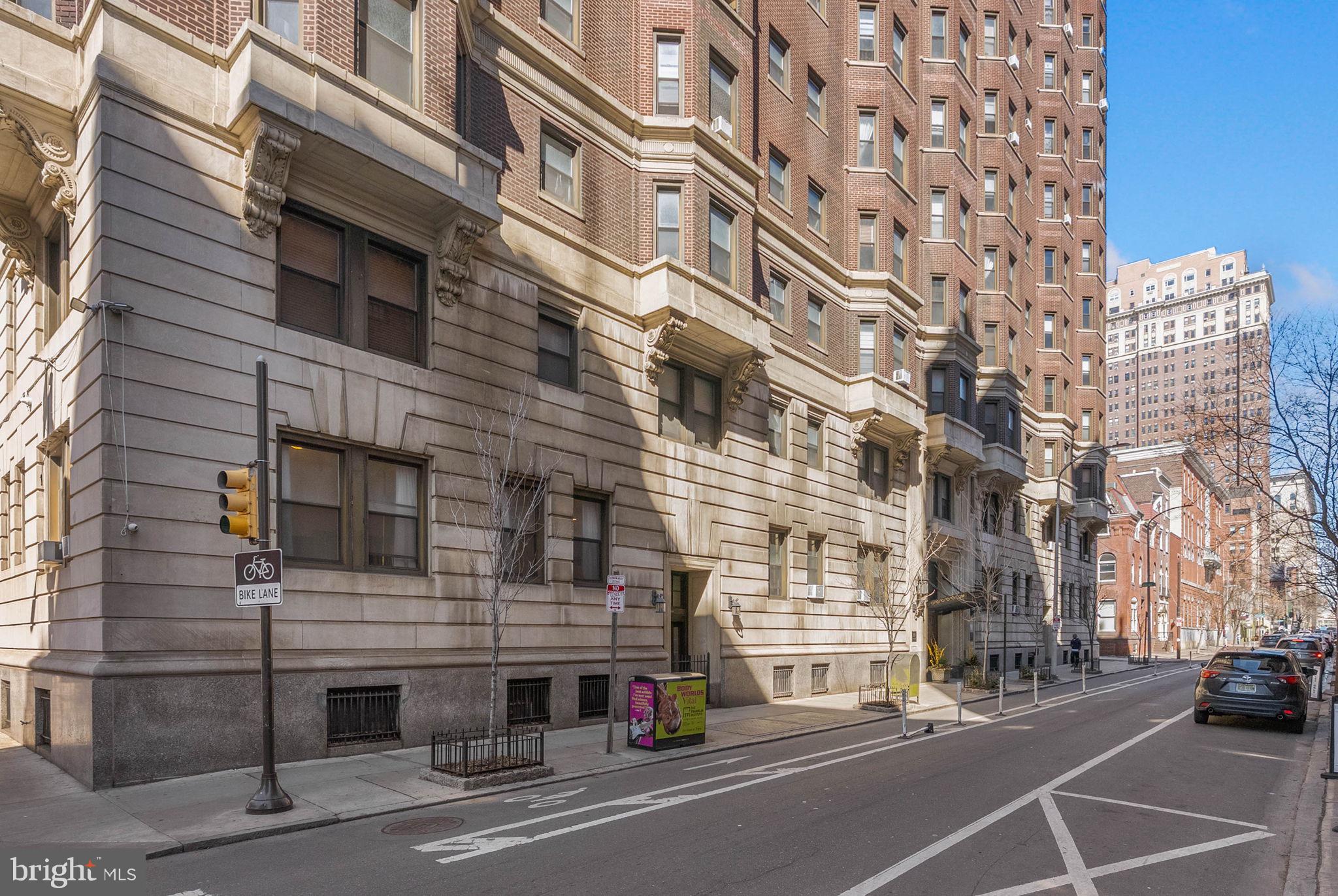 WASHINGTON SQ WEST - Residential