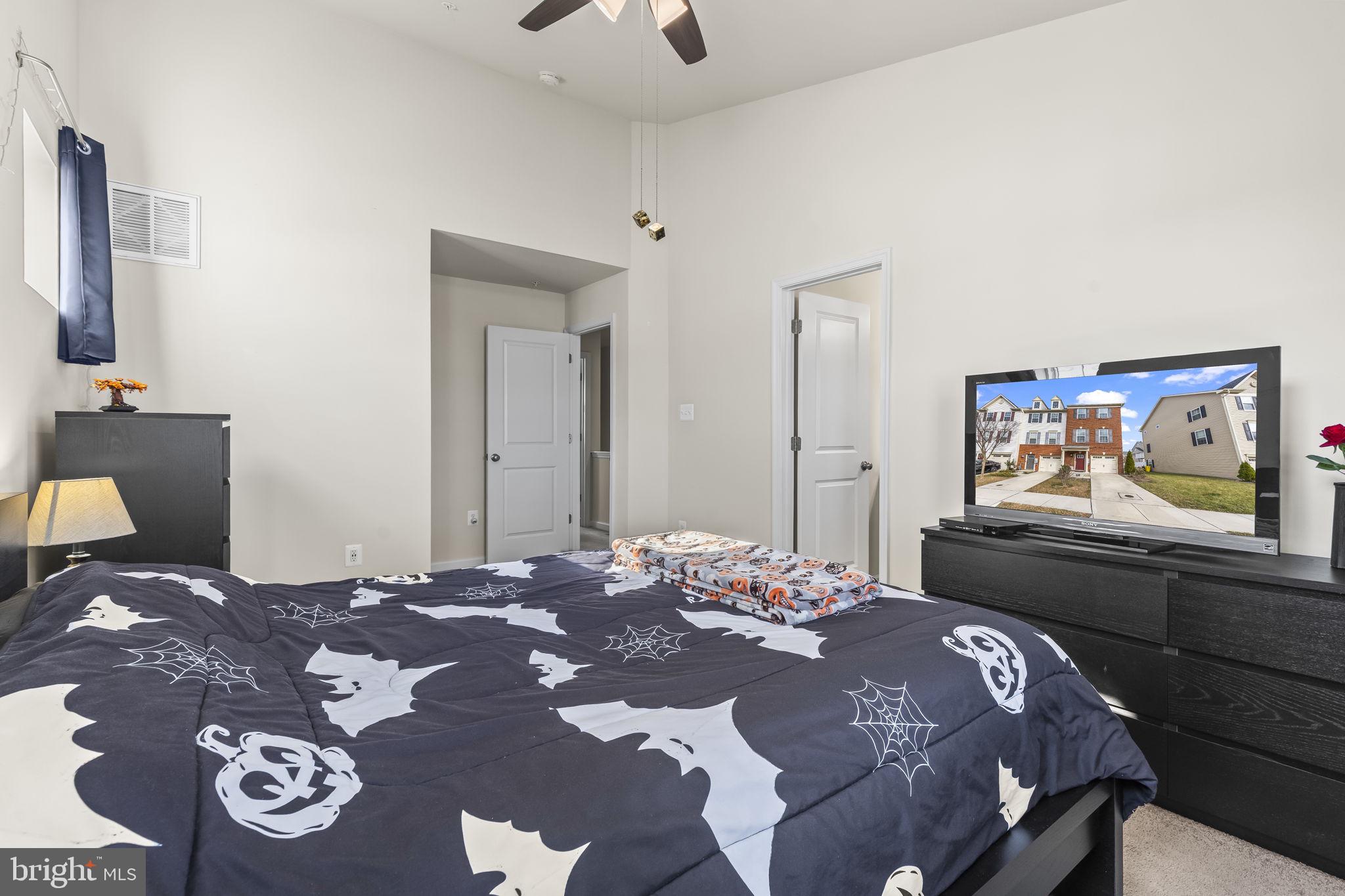 CREEKSTONE VILLAGE - Residential