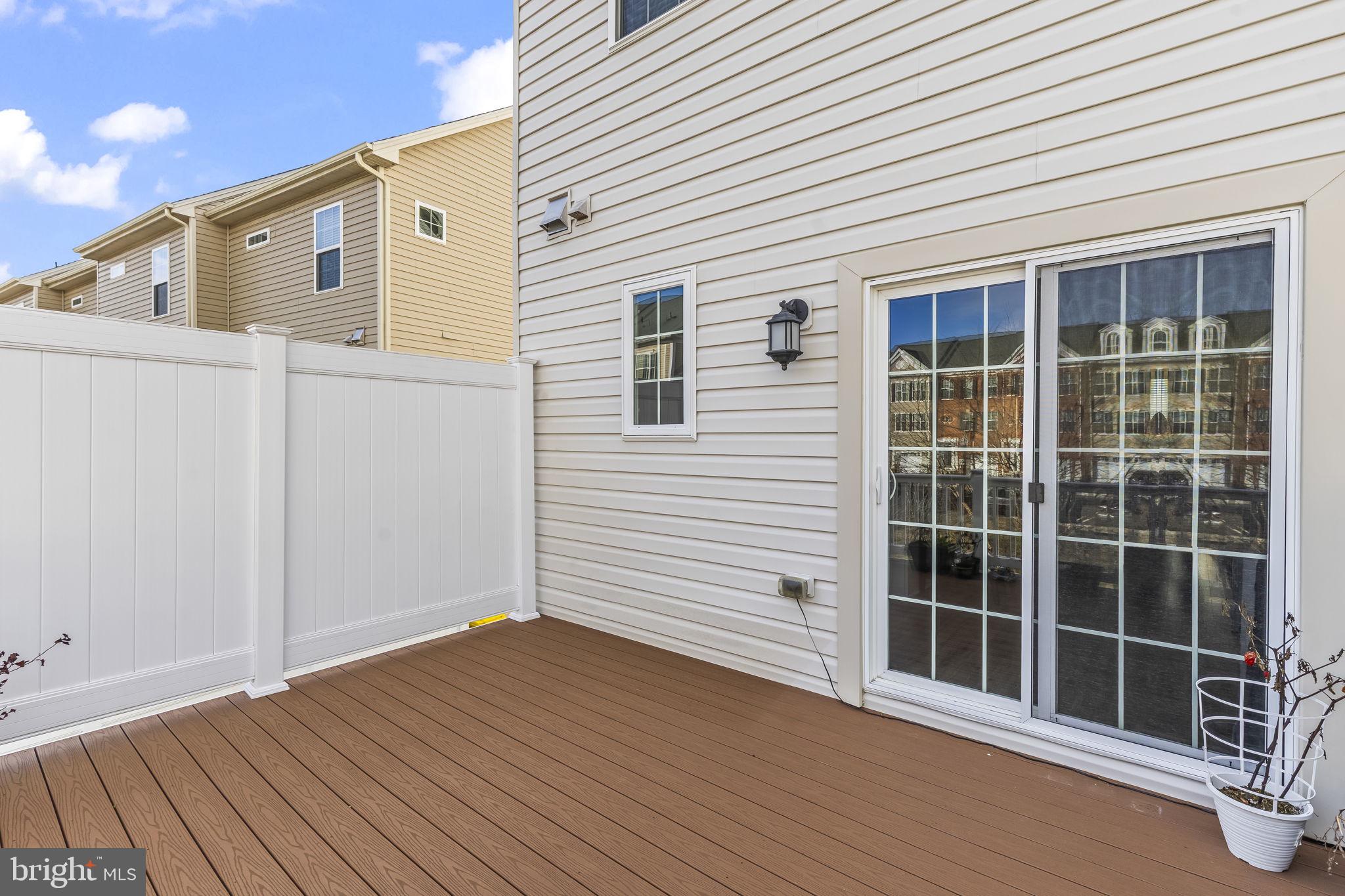 CREEKSTONE VILLAGE - Residential