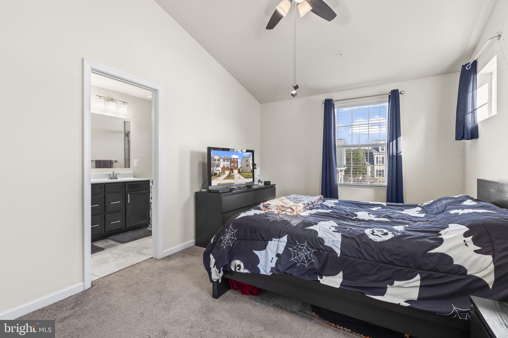 CREEKSTONE VILLAGE - Residential