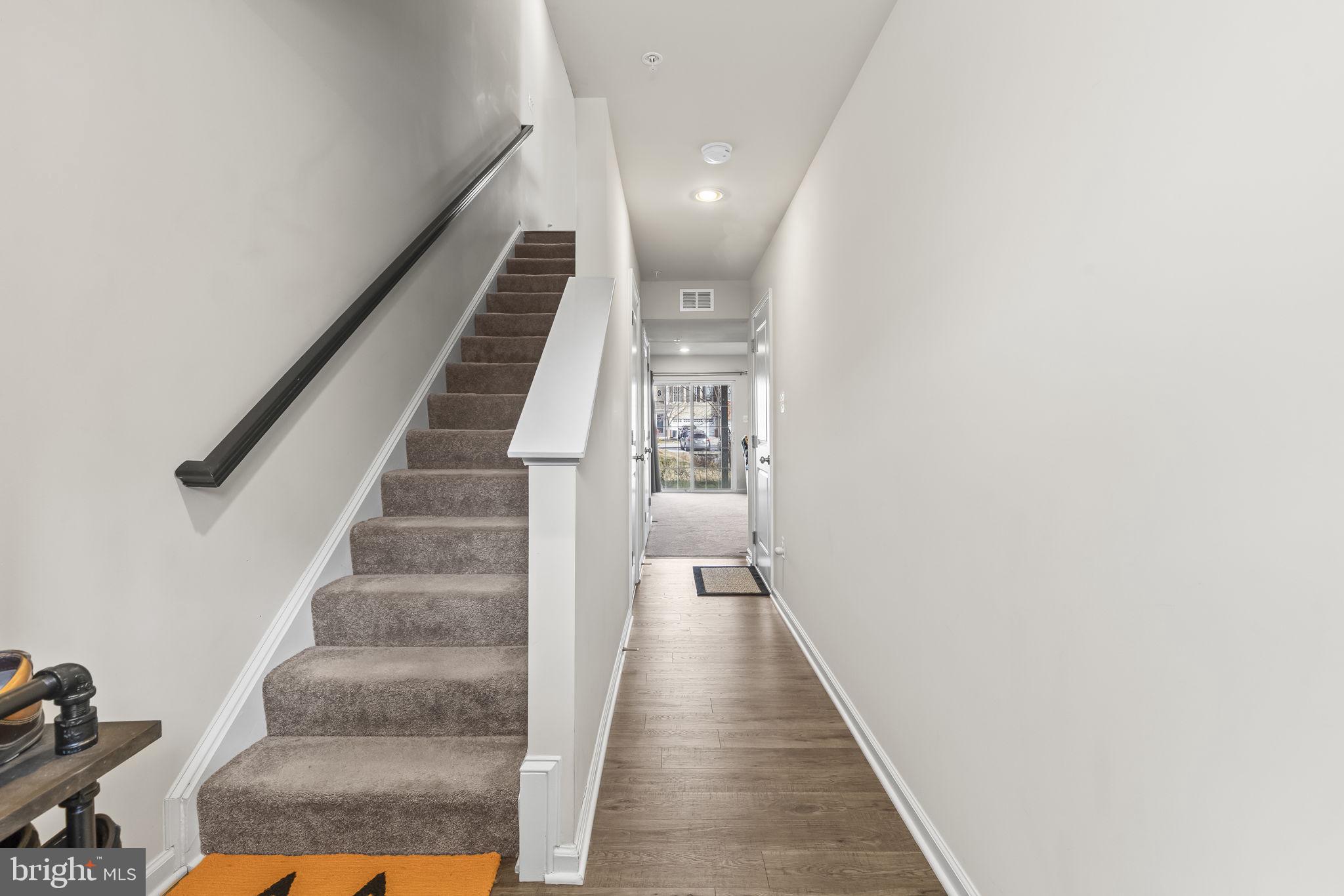 CREEKSTONE VILLAGE - Residential