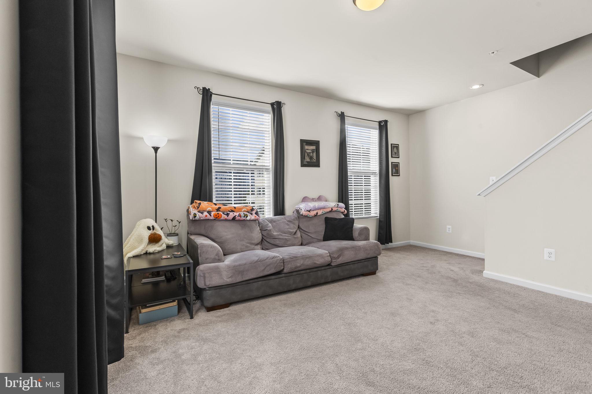 CREEKSTONE VILLAGE - Residential