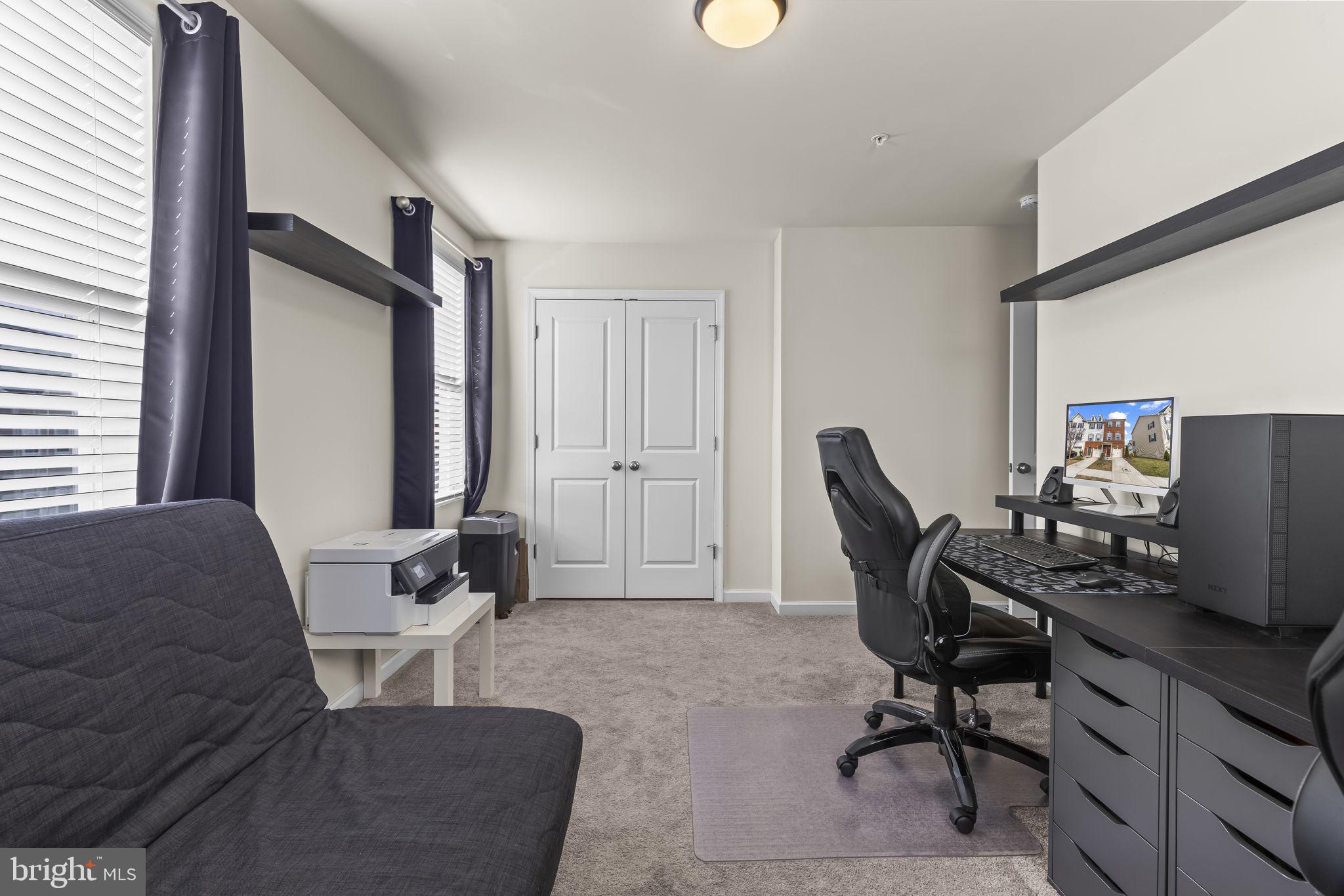 CREEKSTONE VILLAGE - Residential