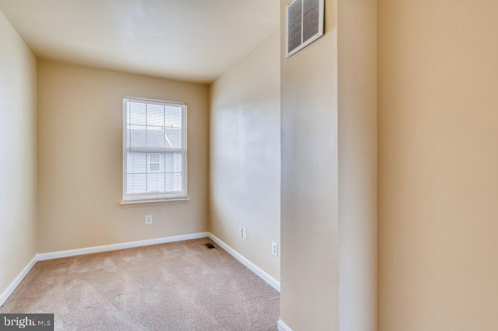 CARROLLWOOD MANOR - Residential