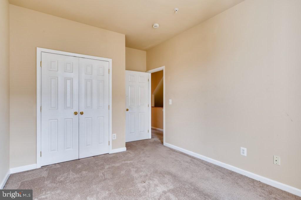 CARROLLWOOD MANOR - Residential