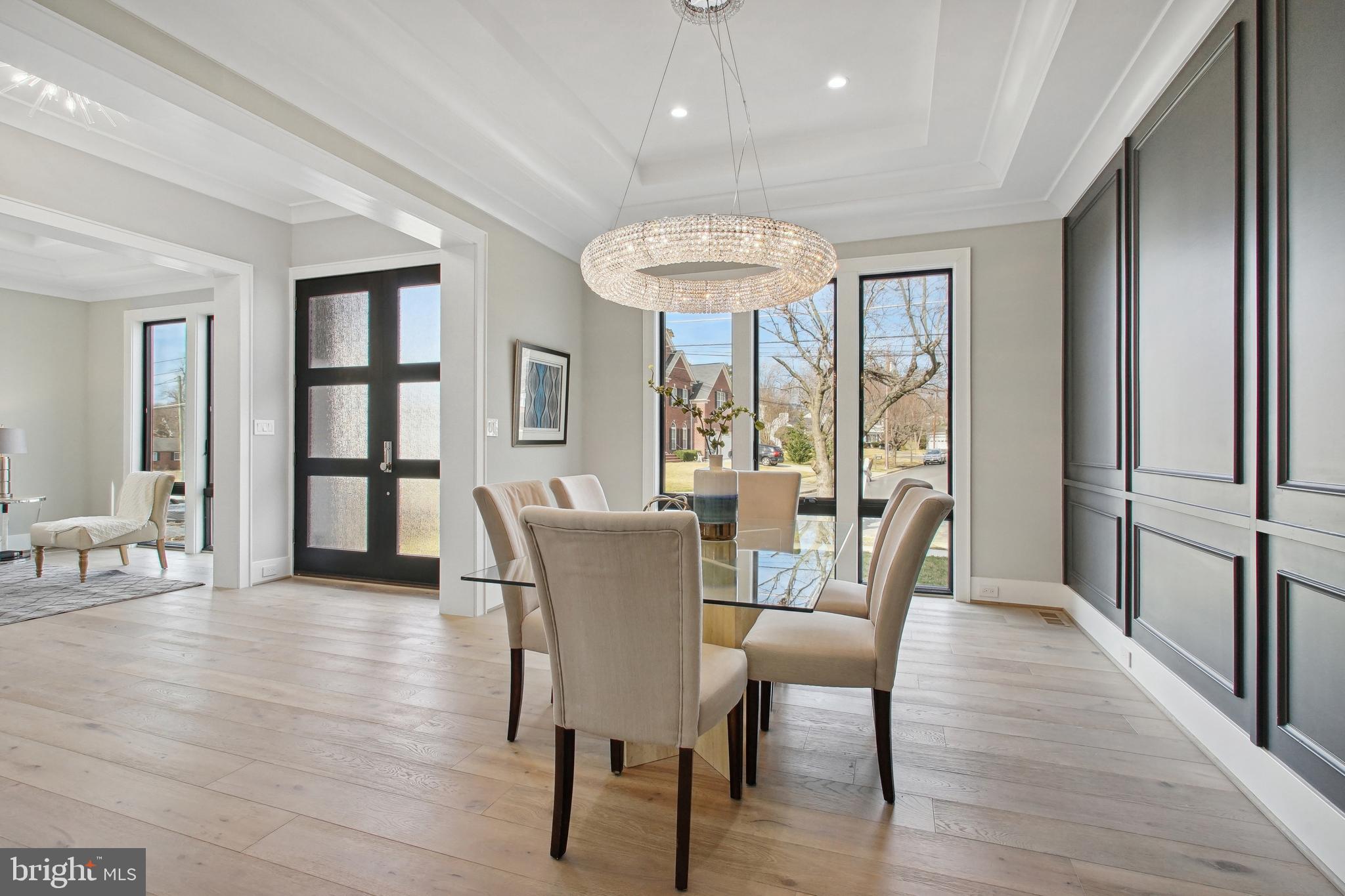 DEVON PARK - Residential