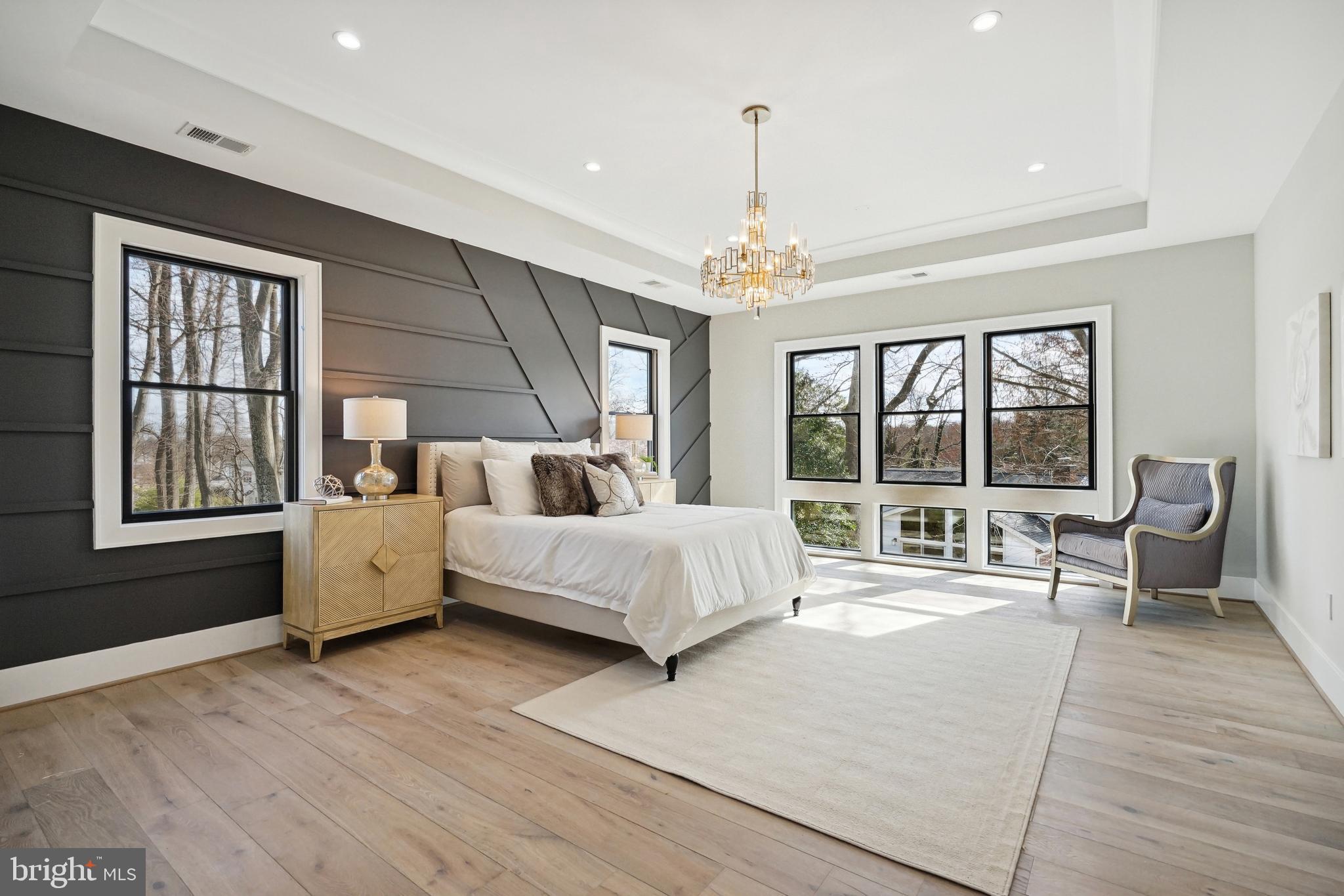 DEVON PARK - Residential