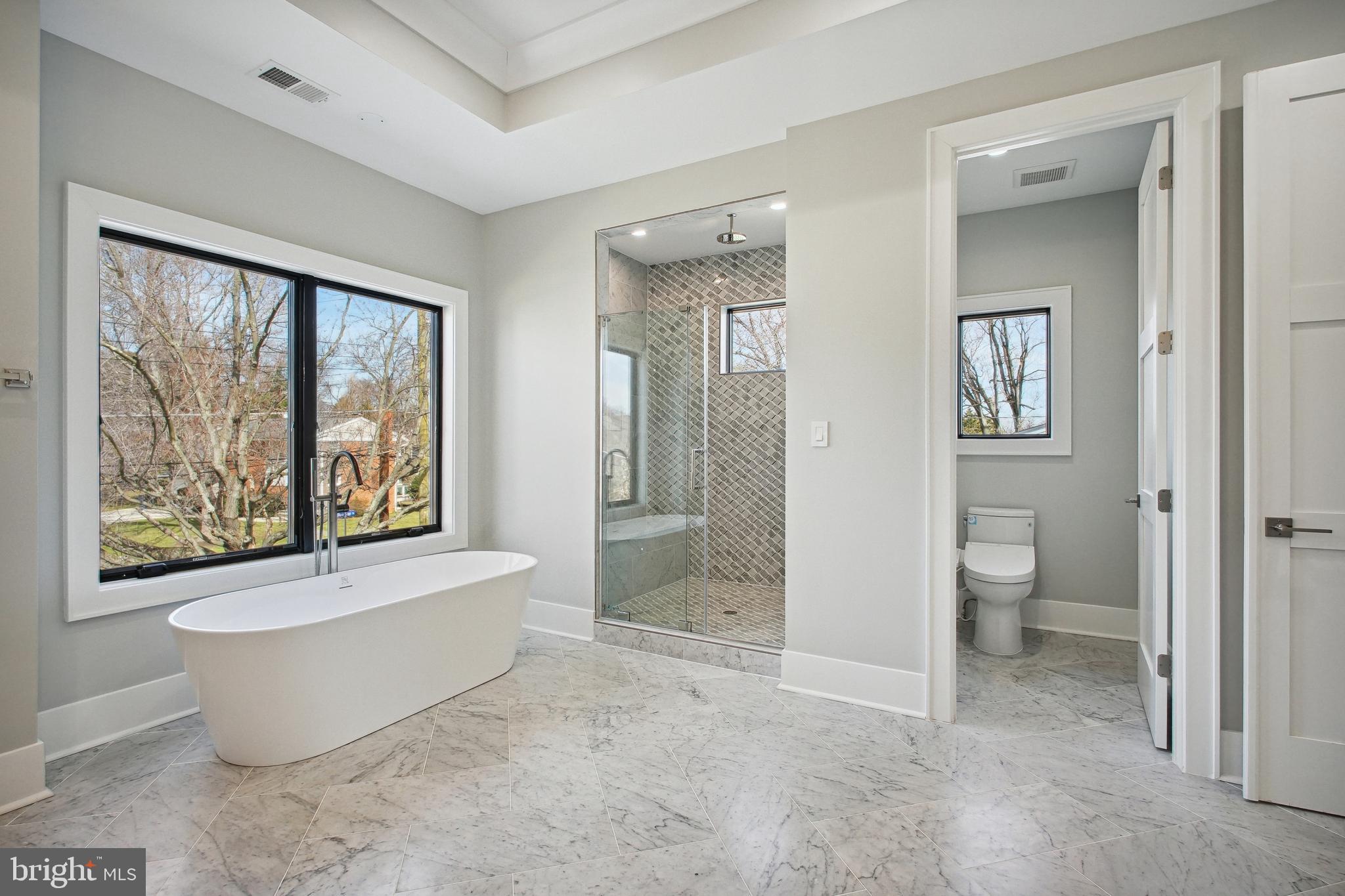 DEVON PARK - Residential