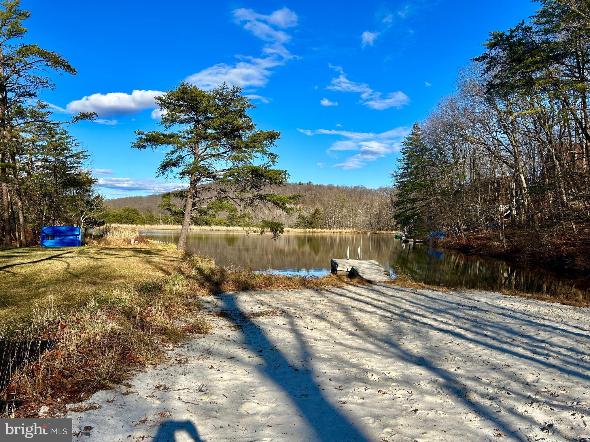 THUNDERBIRD HILLS - Land