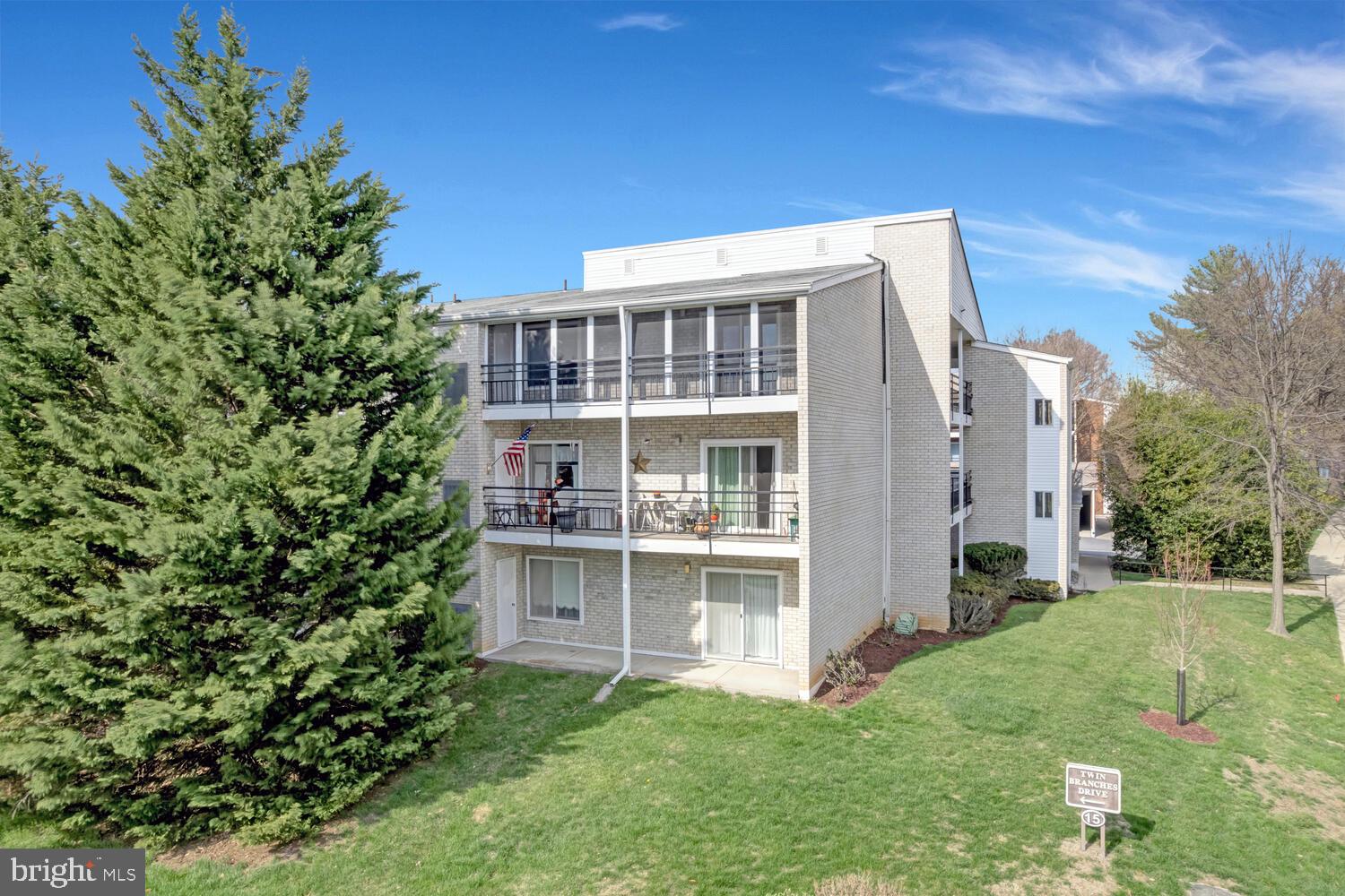 15300 WALLBROOK COURT 47-3A