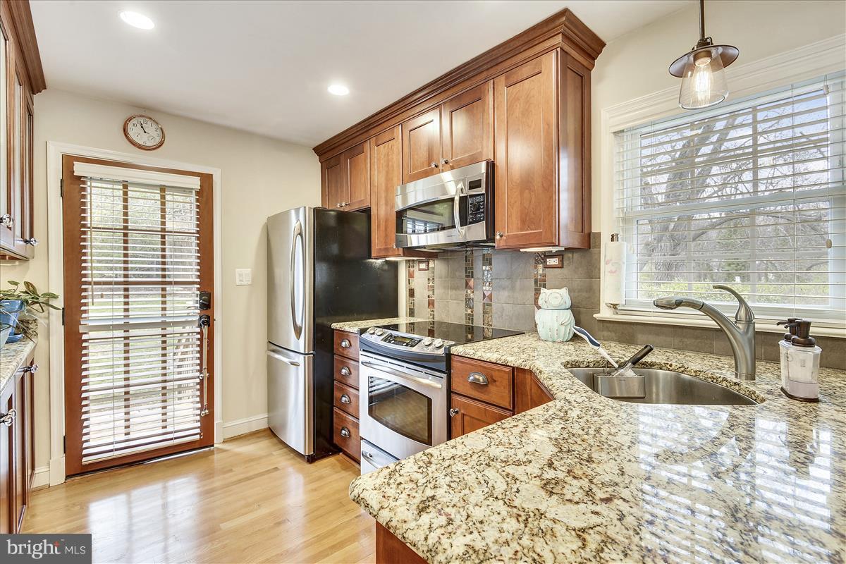 ALBERT V BRYAN - Residential