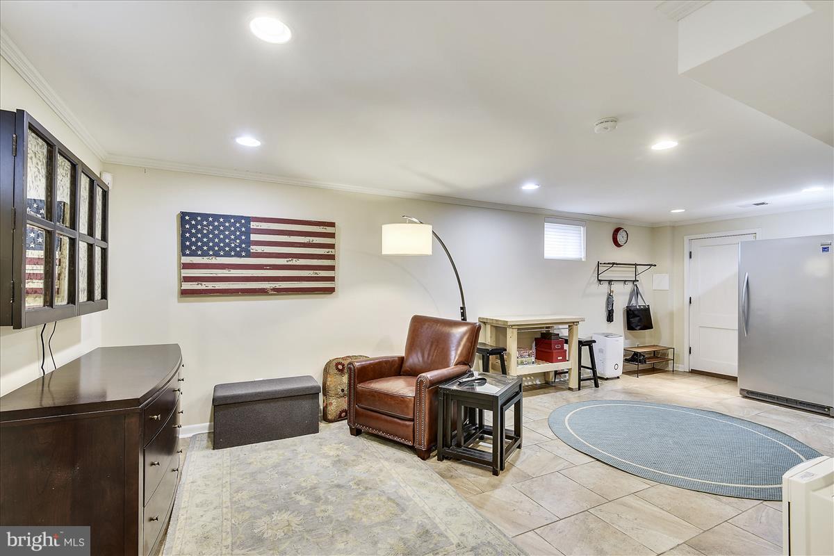 ALBERT V BRYAN - Residential