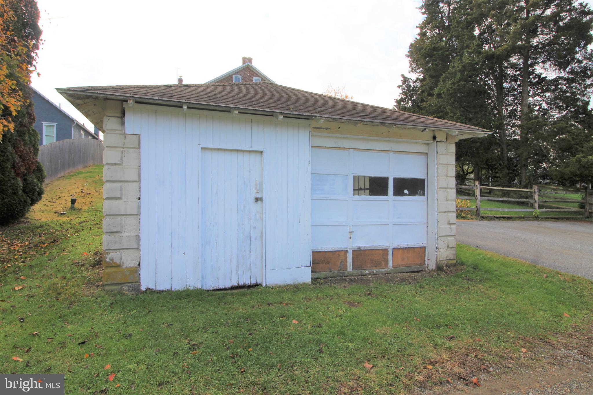 SADSBURY TWP - Residential Lease