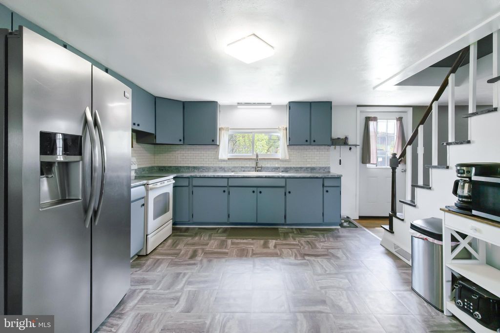 Photo of 4487 Chinchilla Avenue, MOUNT JOY, PA 17552 (MLS # PALA2068234)