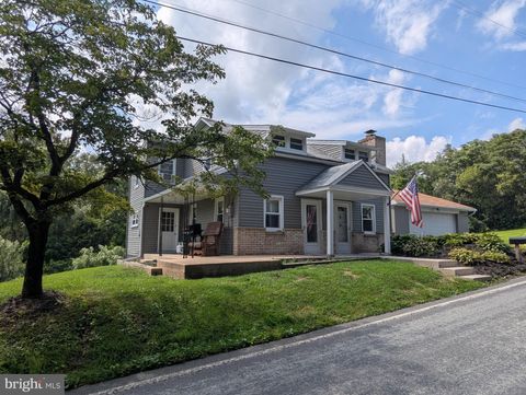 Photo of 2812 Hossler Road, MANHEIM, PA 17545 (MLS # PALA2073748)