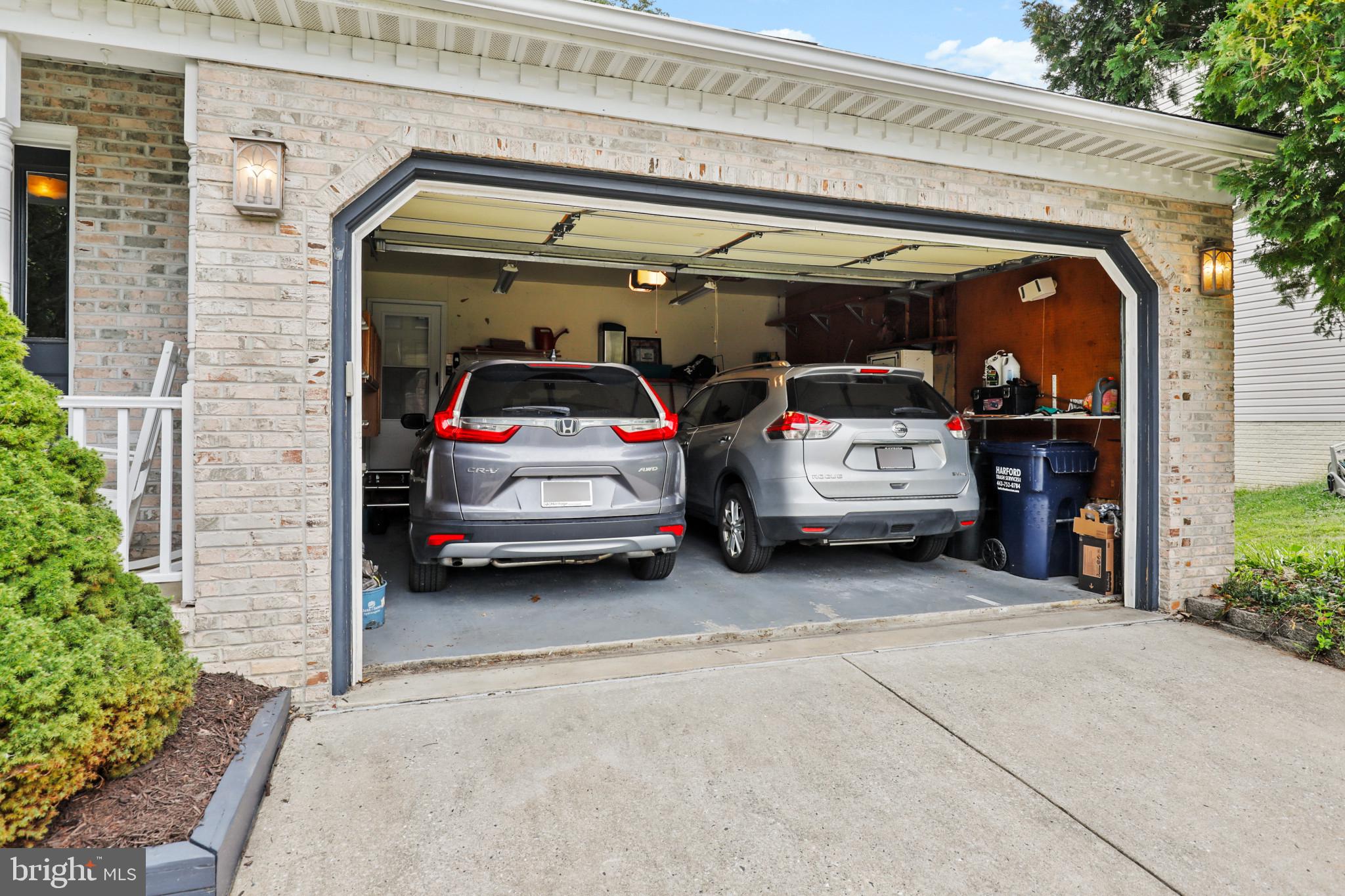 OVERVIEW MANOR - Residential