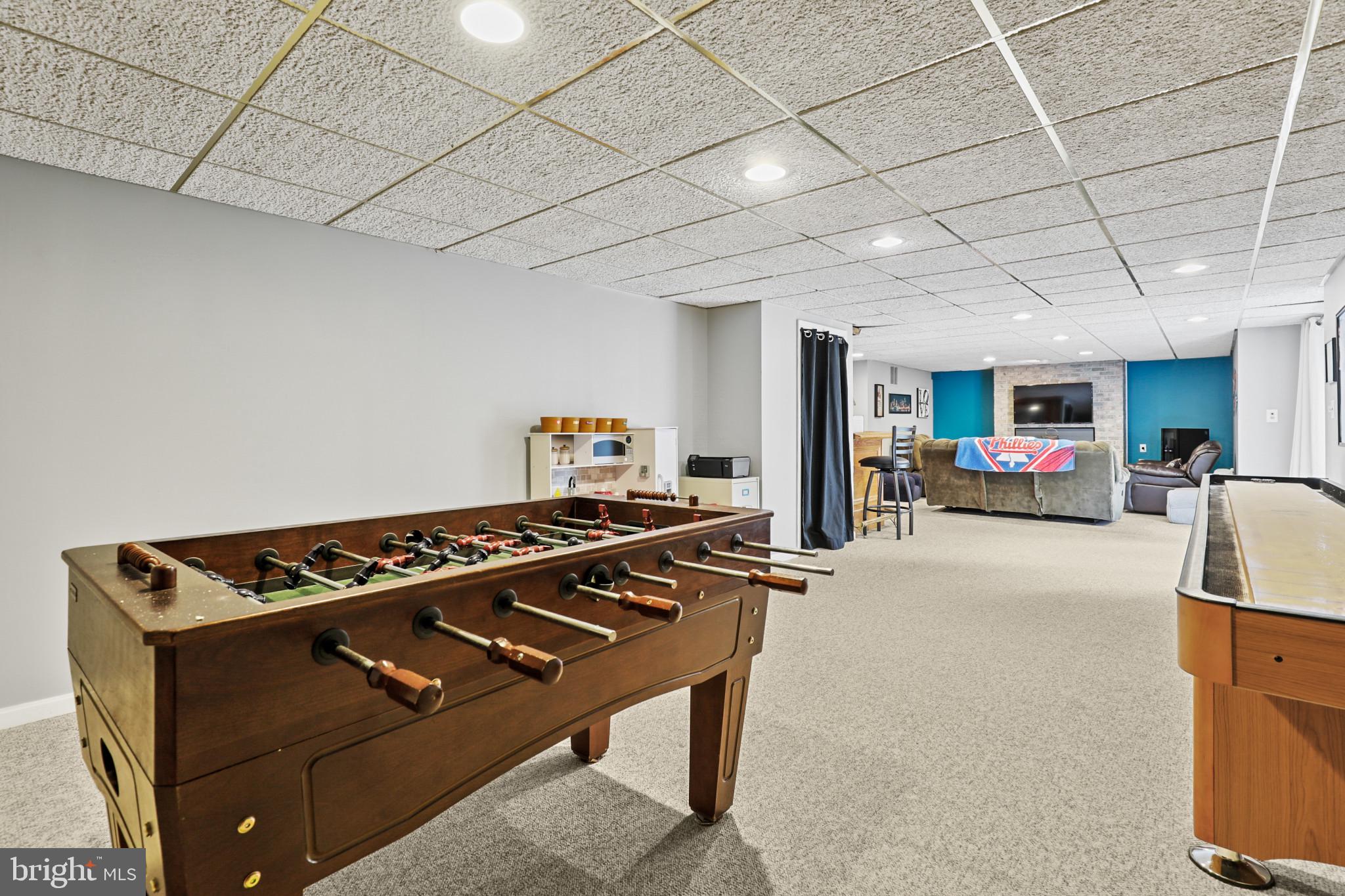 OVERVIEW MANOR - Residential