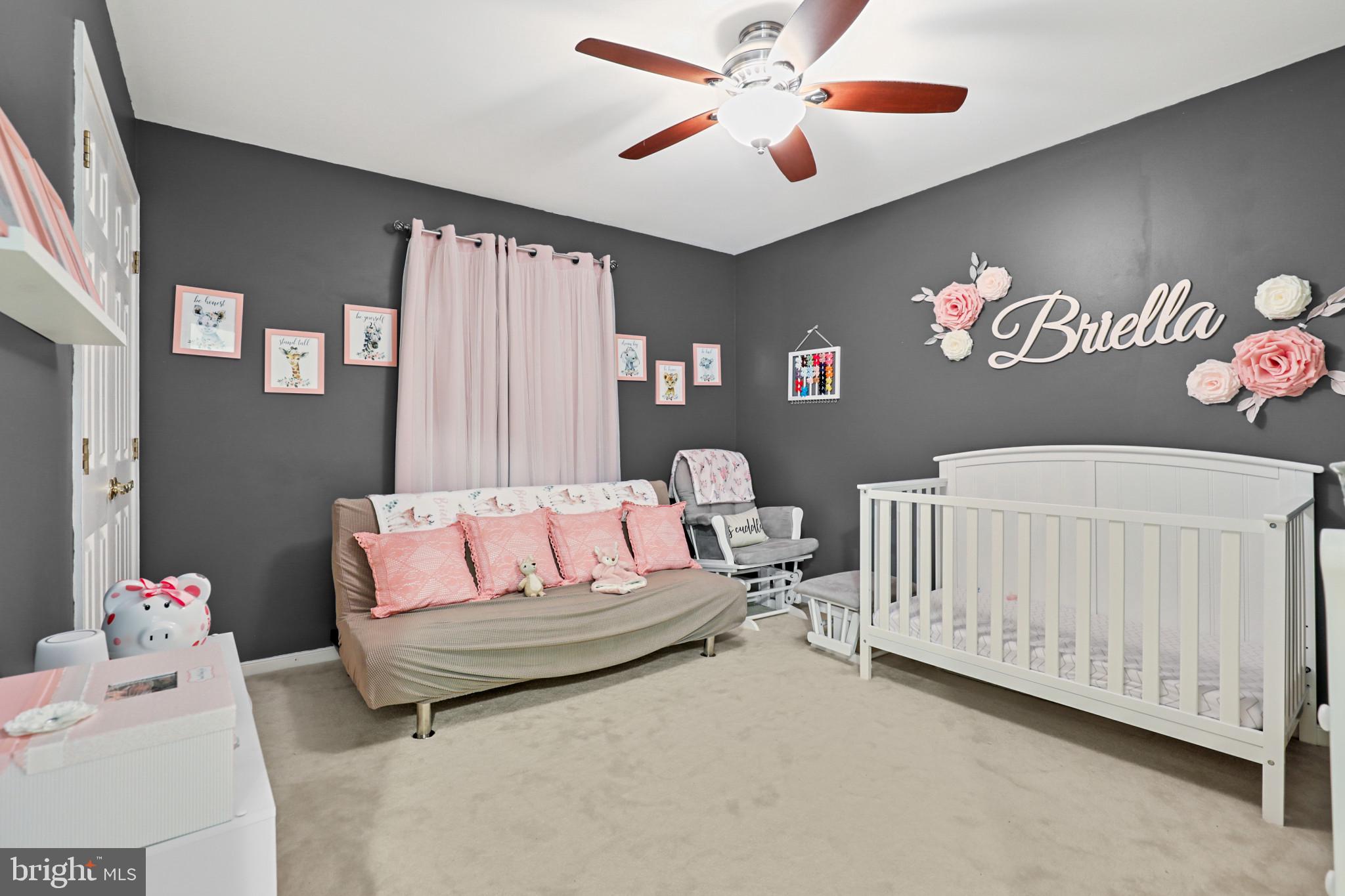 OVERVIEW MANOR - Residential