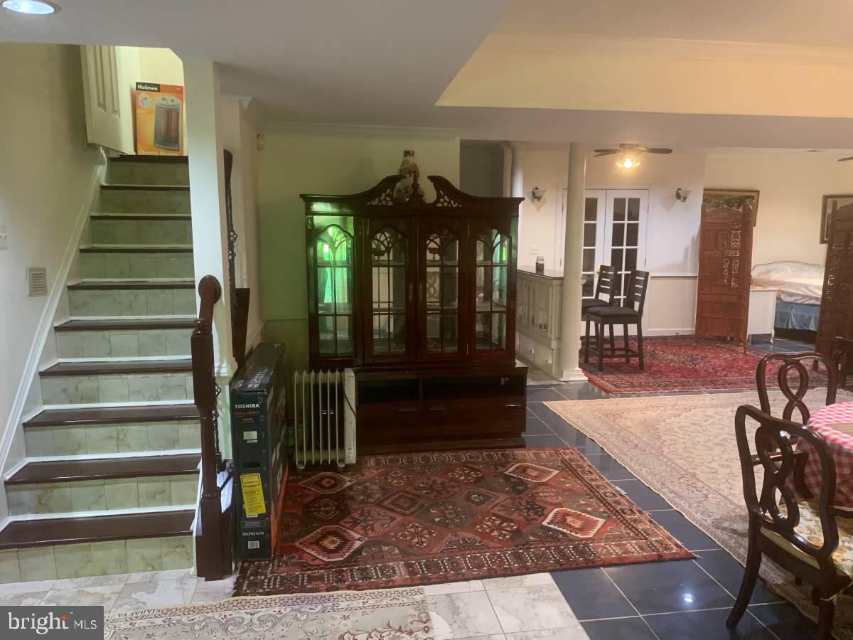 PINE RIDGE - Residential Lease