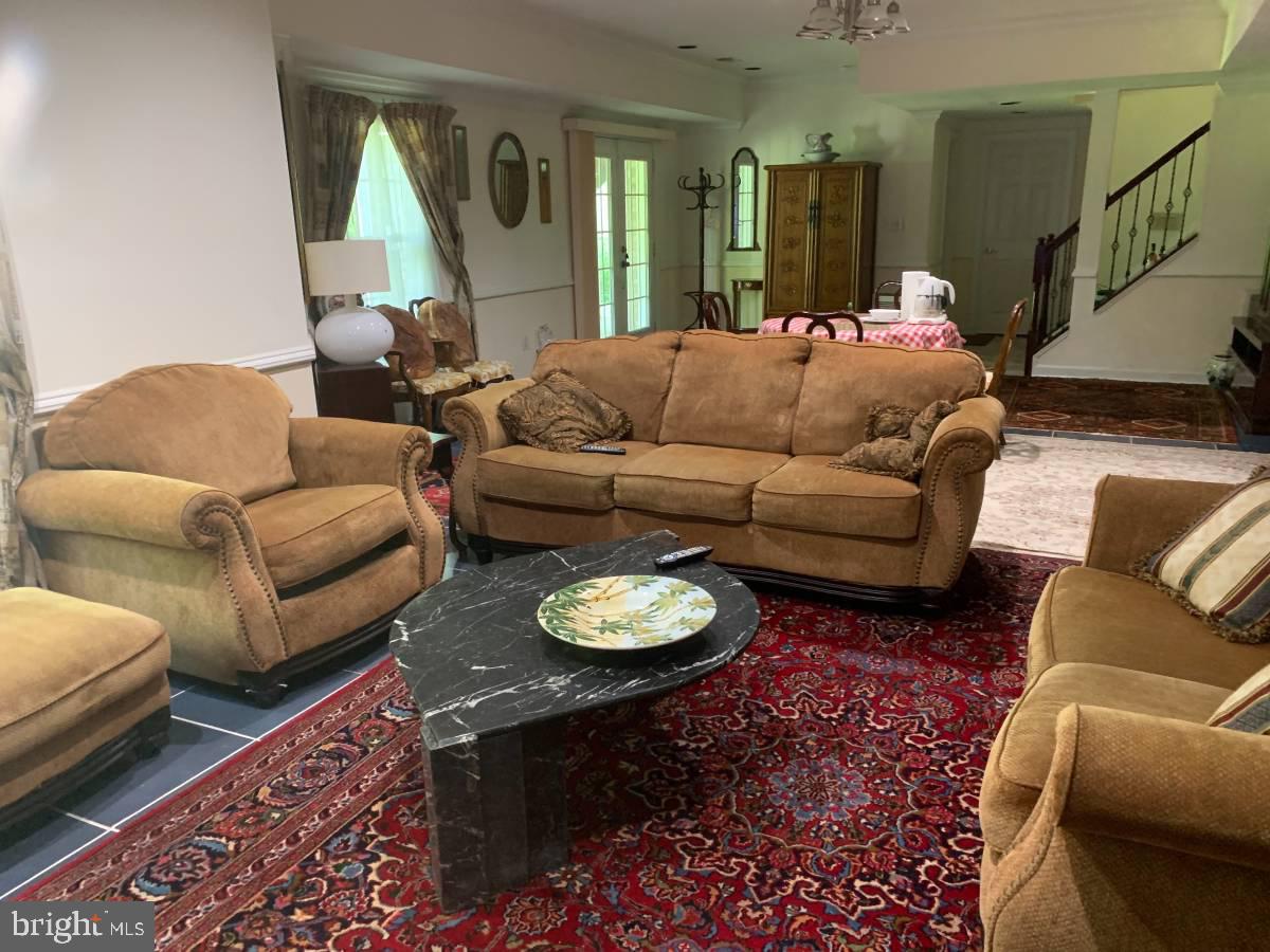 PINE RIDGE - Residential Lease