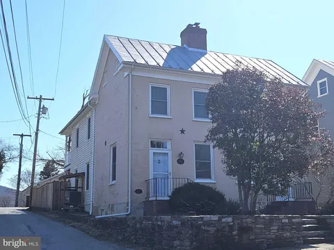 1179 W Washington Street, Harpers Ferry, WV MLS: WVJF2016328