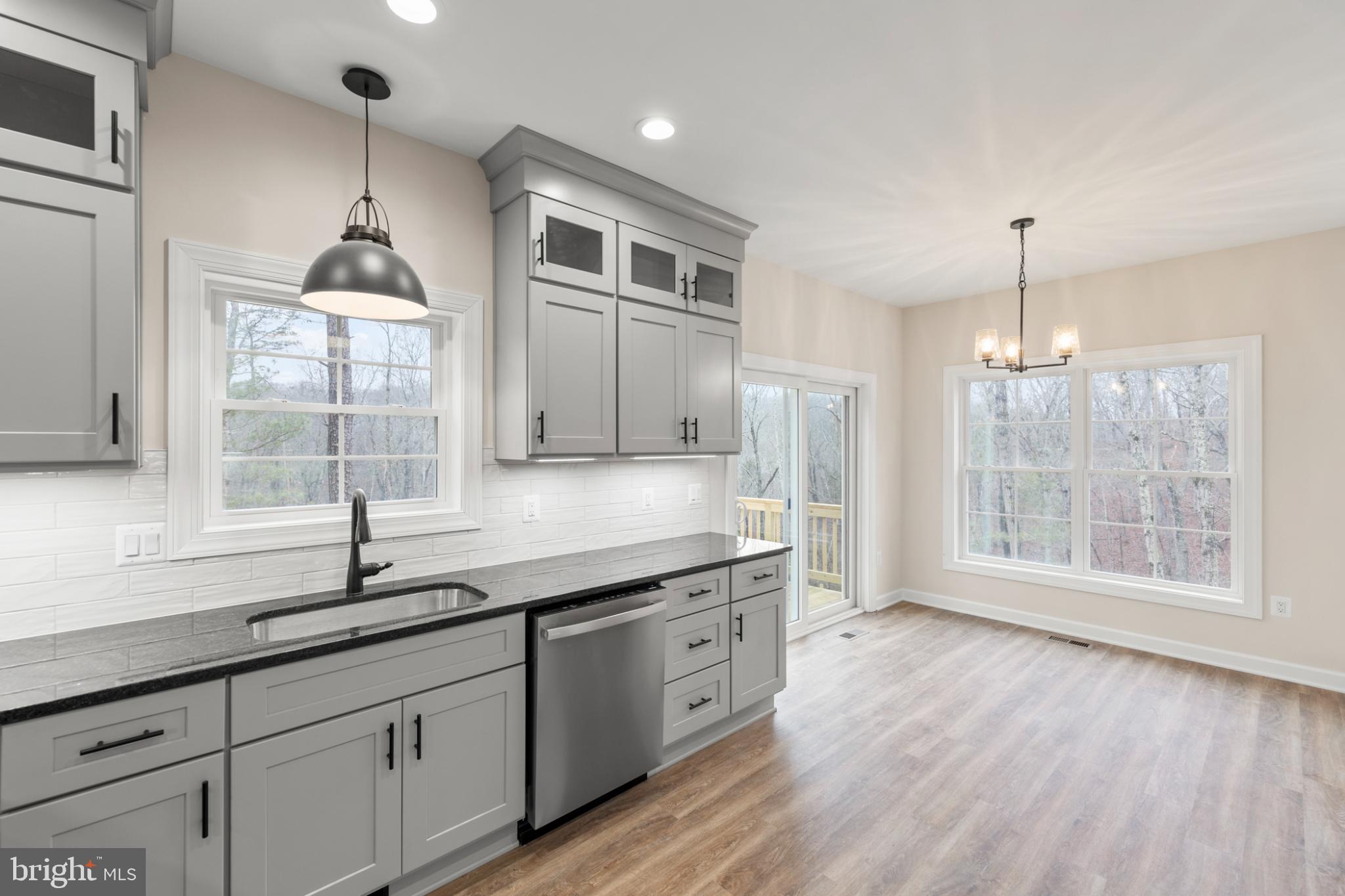 GREATLAND FARMS LAKE - Residential