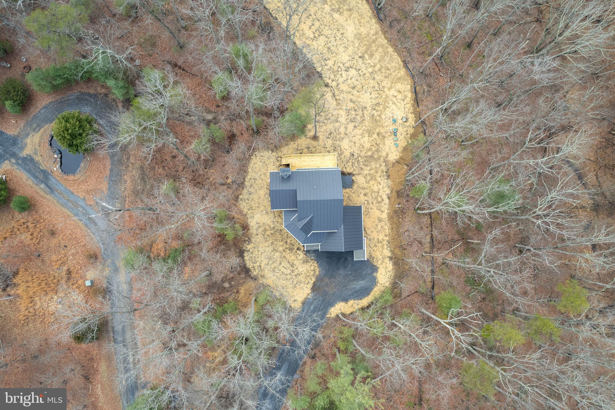 GREATLAND FARMS LAKE - Residential