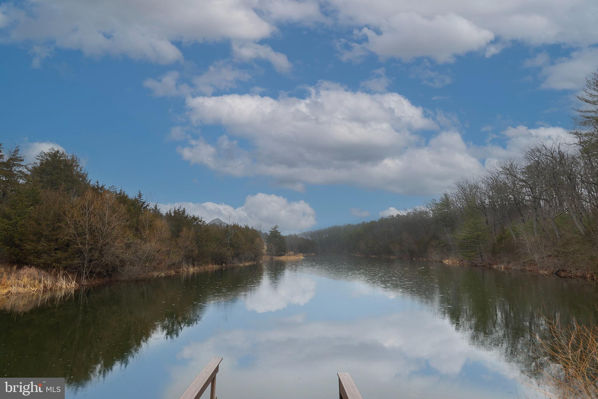 GREATLAND FARMS LAKE - Residential