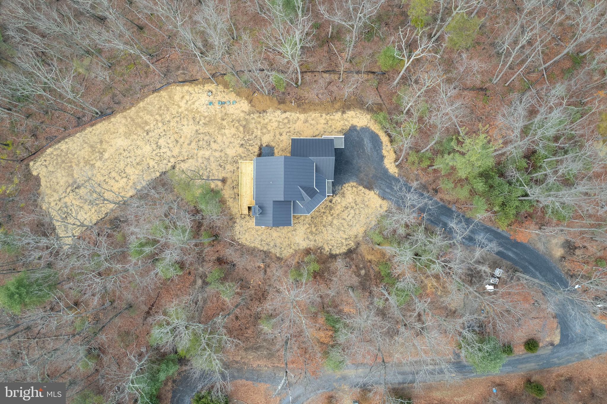 GREATLAND FARMS LAKE - Residential