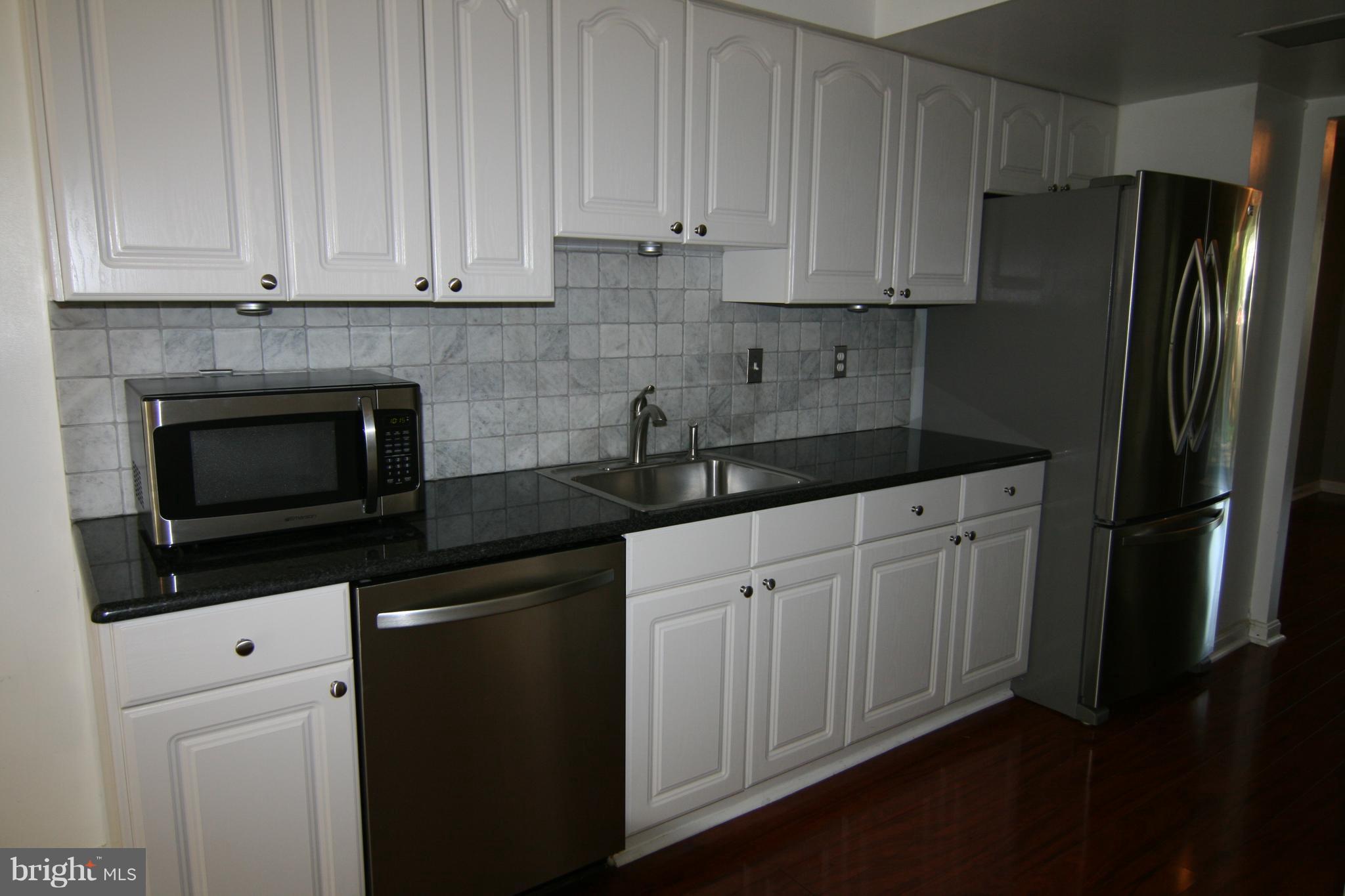 WATERFORD - Residential Lease