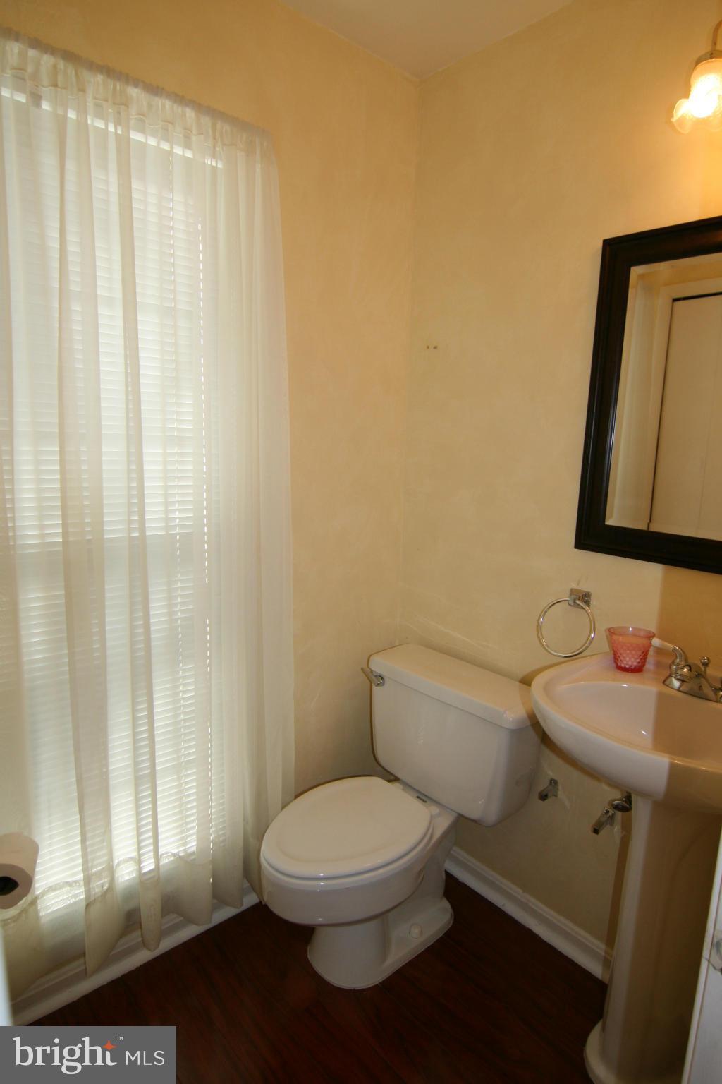 WATERFORD - Residential Lease