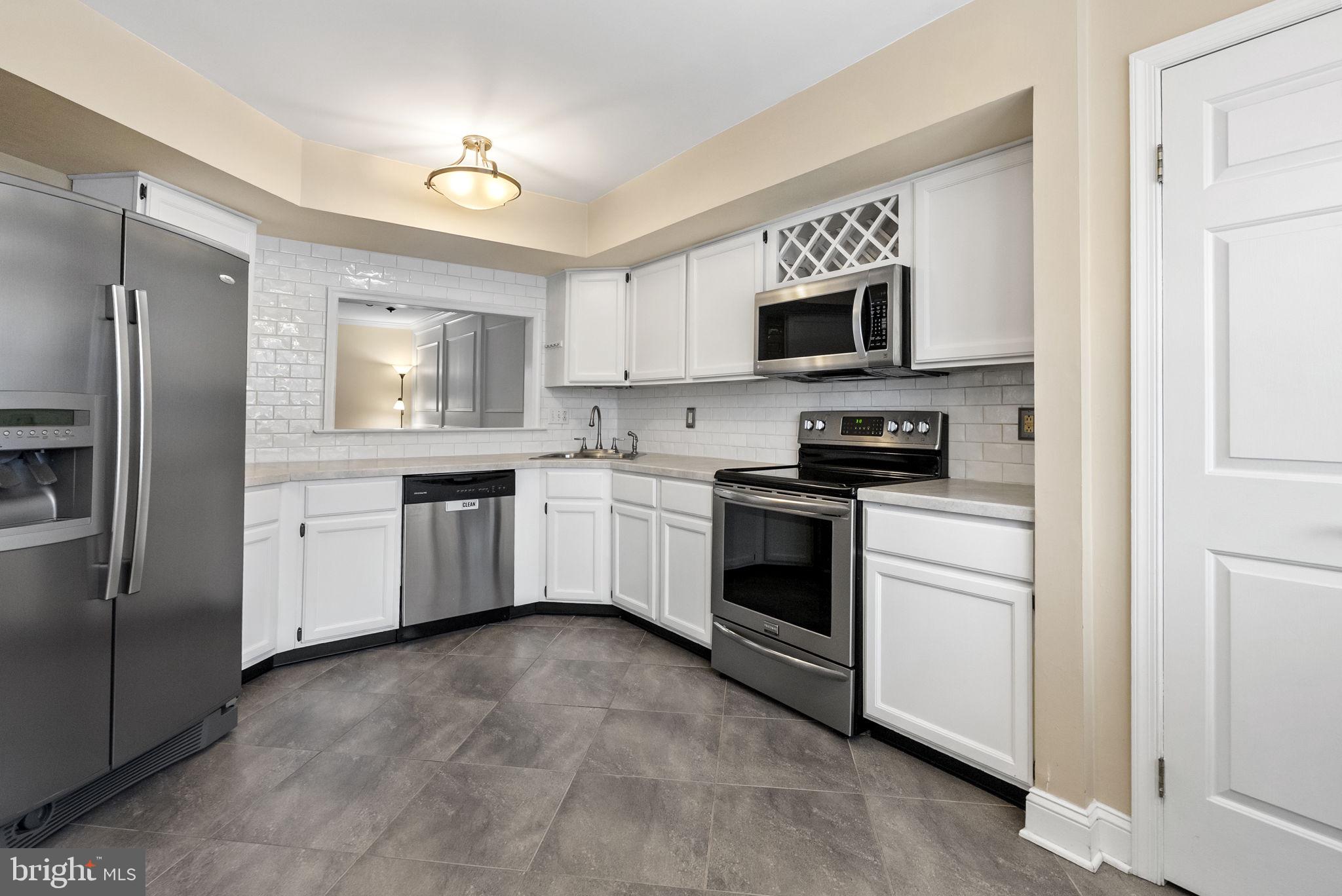 SPRINGHILL FARM - Residential