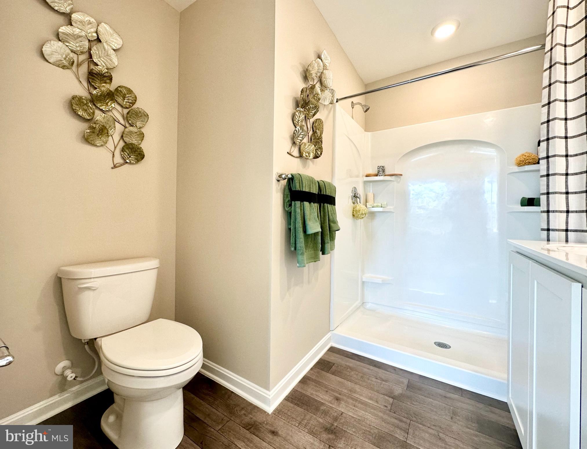 THE GRANARY AT DRAPER FARM - Residential