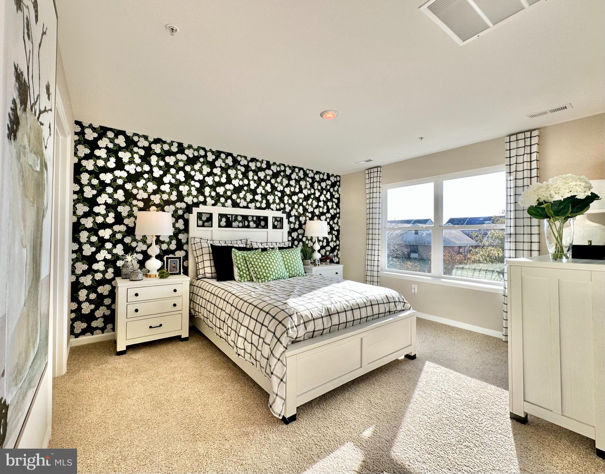 THE GRANARY AT DRAPER FARM - Residential