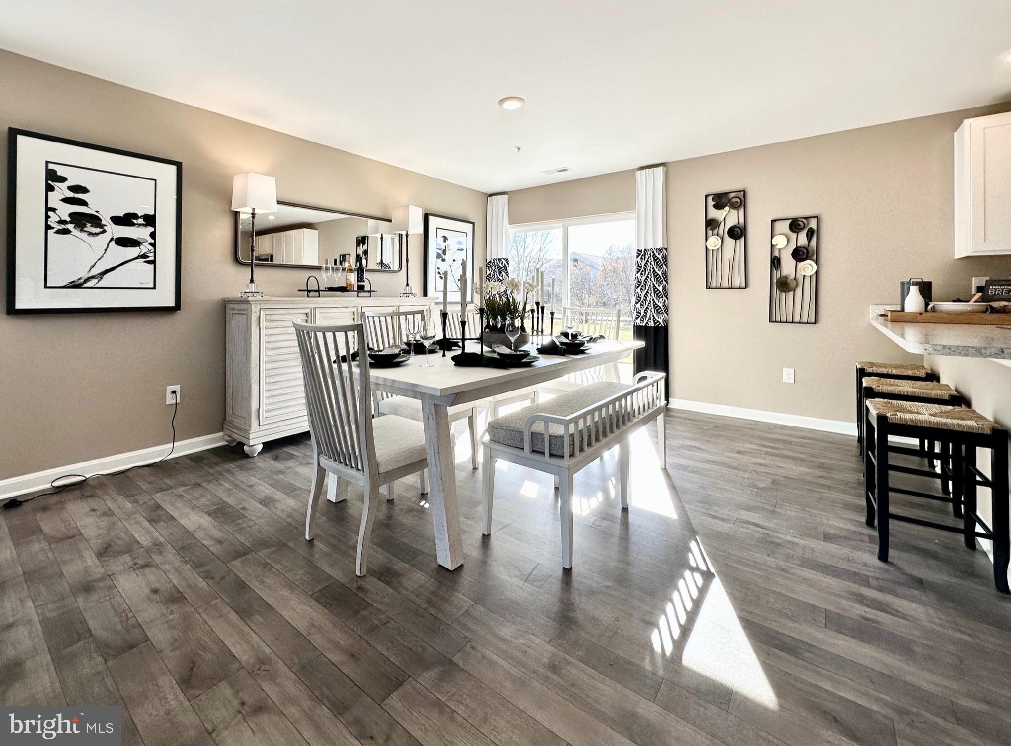 THE GRANARY AT DRAPER FARM - Residential