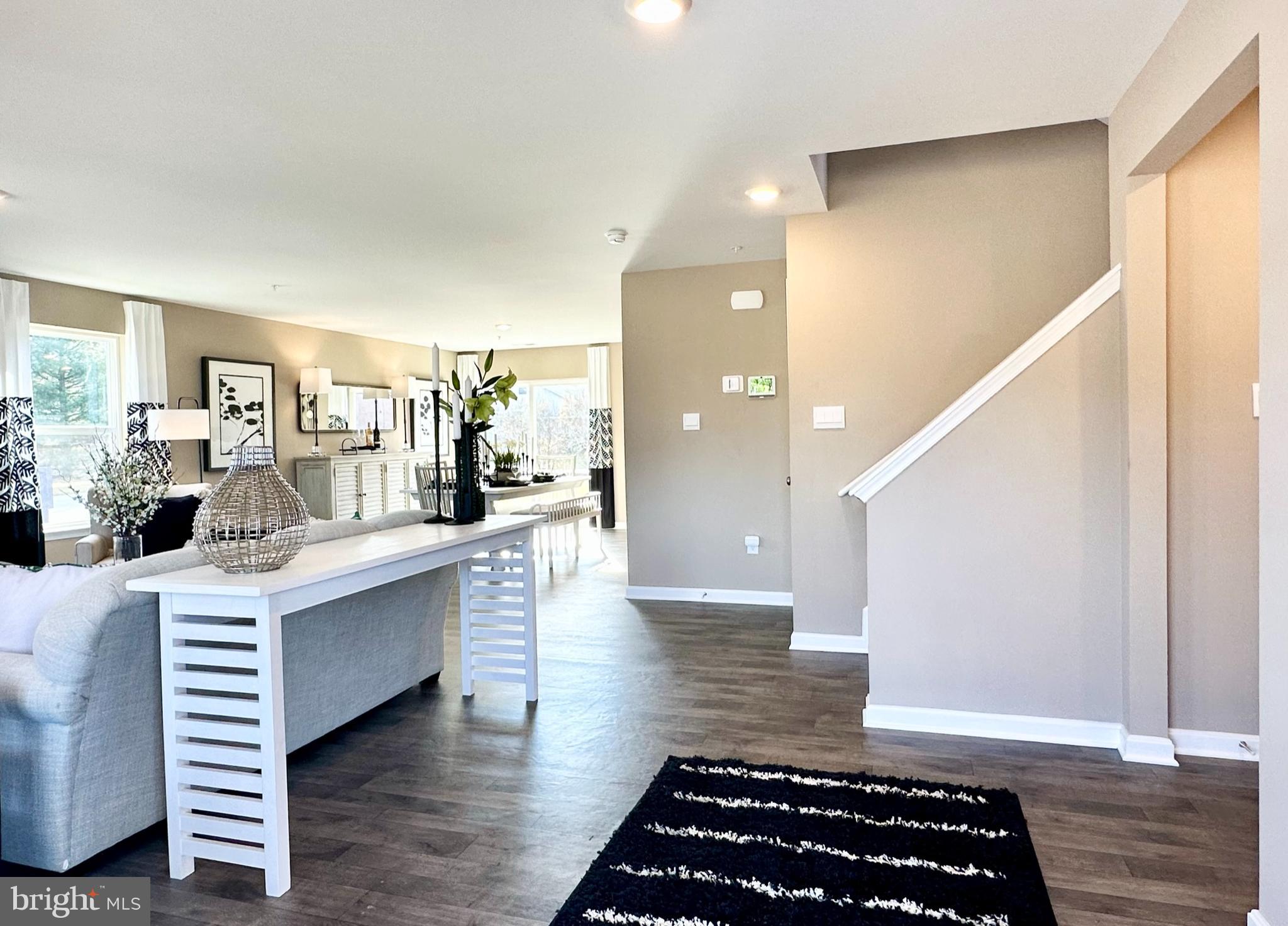 THE GRANARY AT DRAPER FARM - Residential