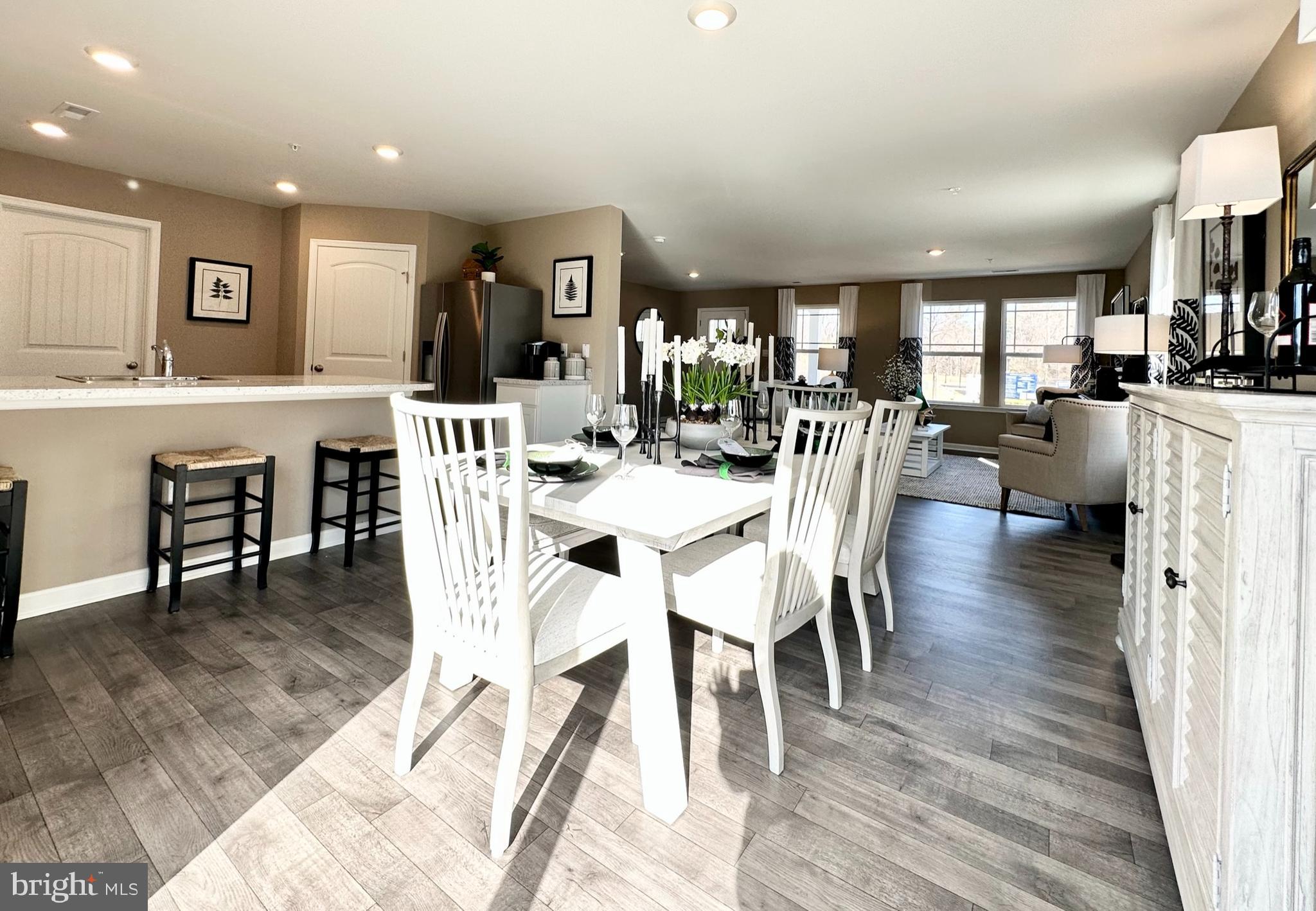 THE GRANARY AT DRAPER FARM - Residential