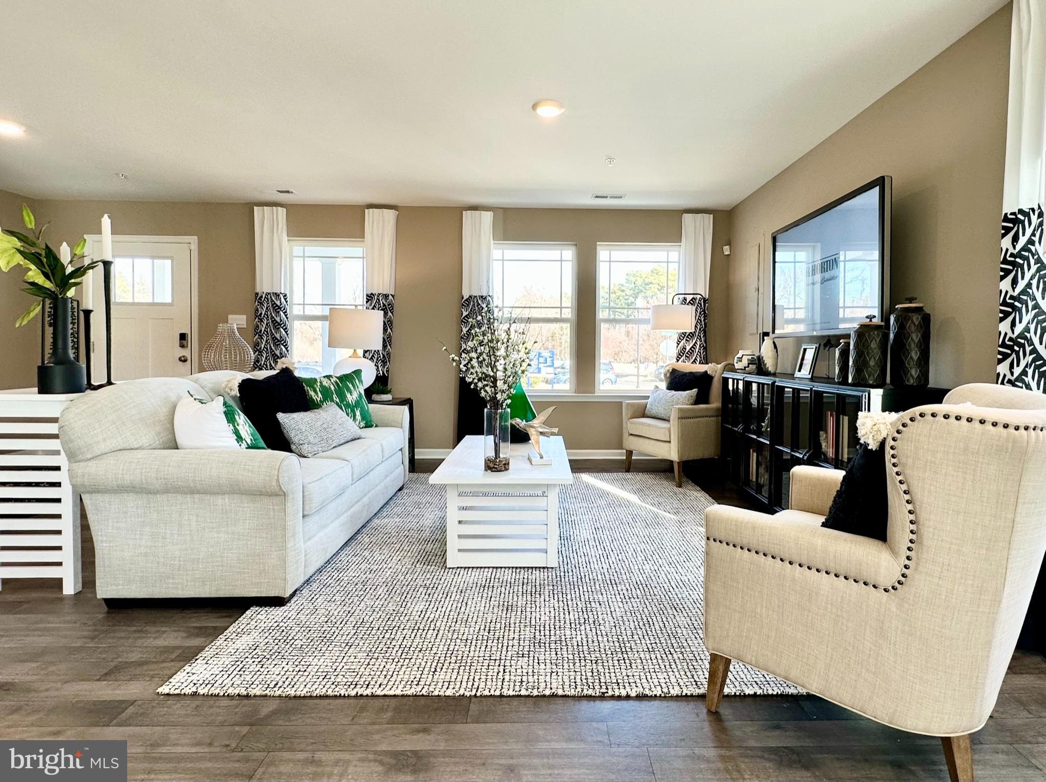 THE GRANARY AT DRAPER FARM - Residential