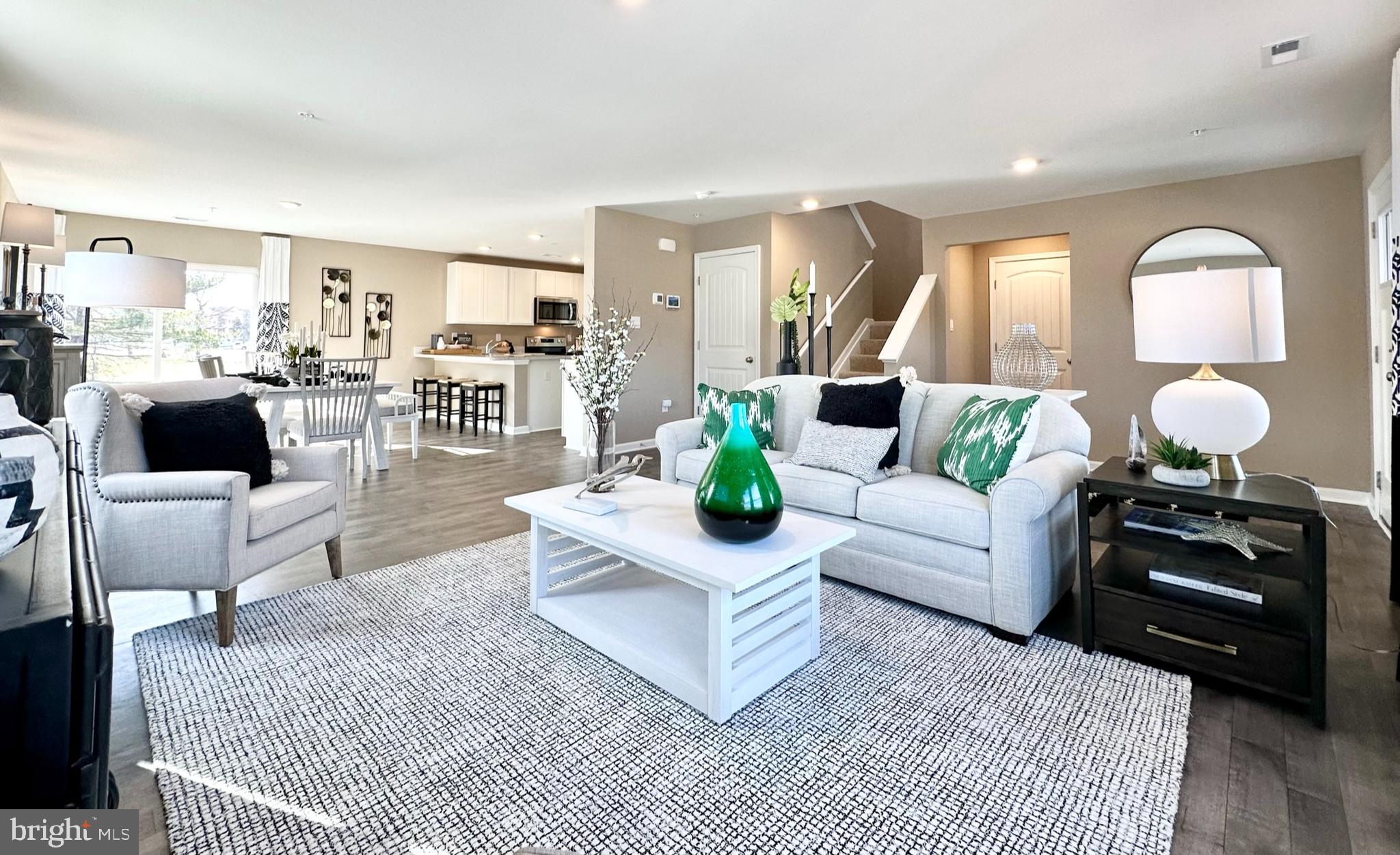 THE GRANARY AT DRAPER FARM - Residential