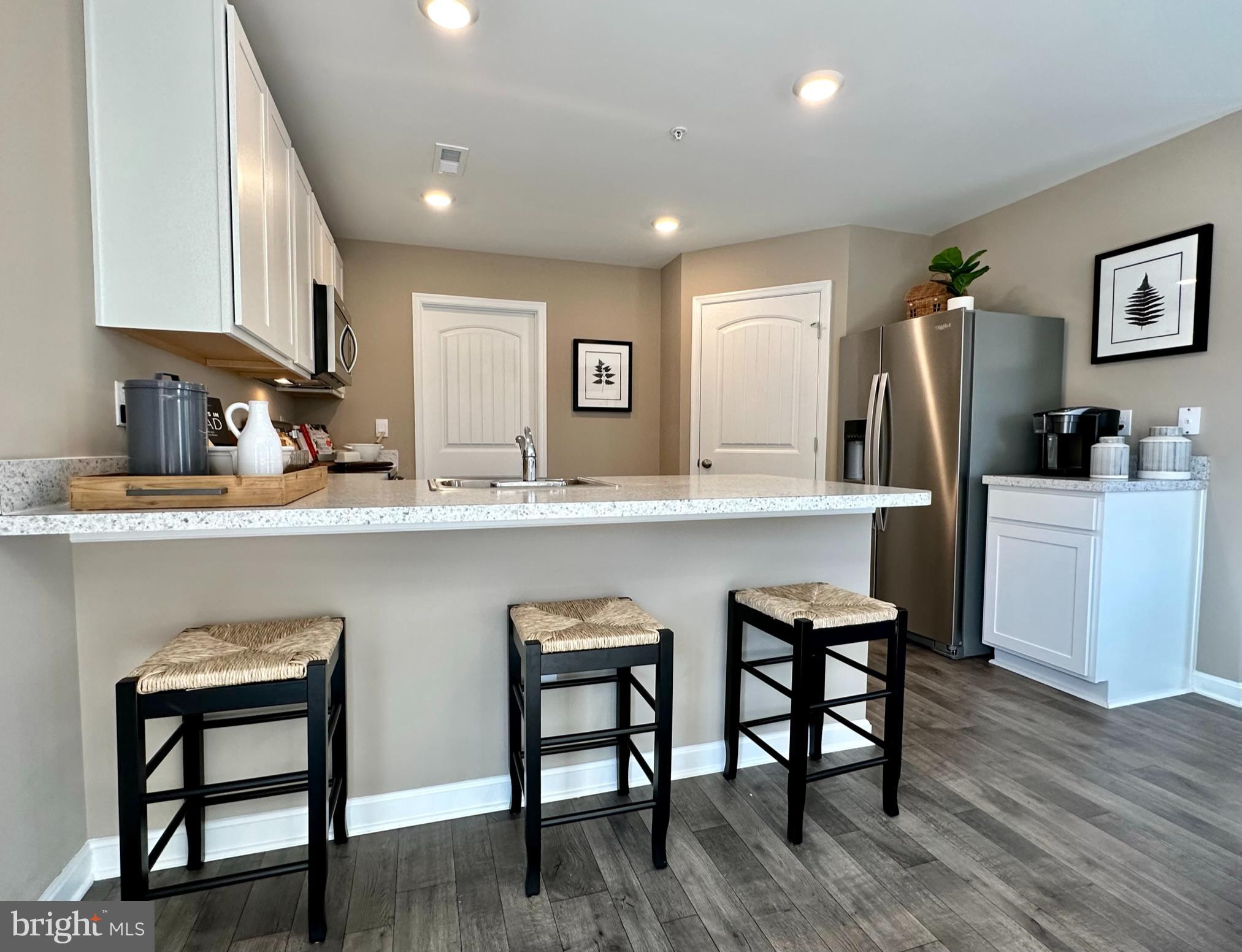 THE GRANARY AT DRAPER FARM - Residential