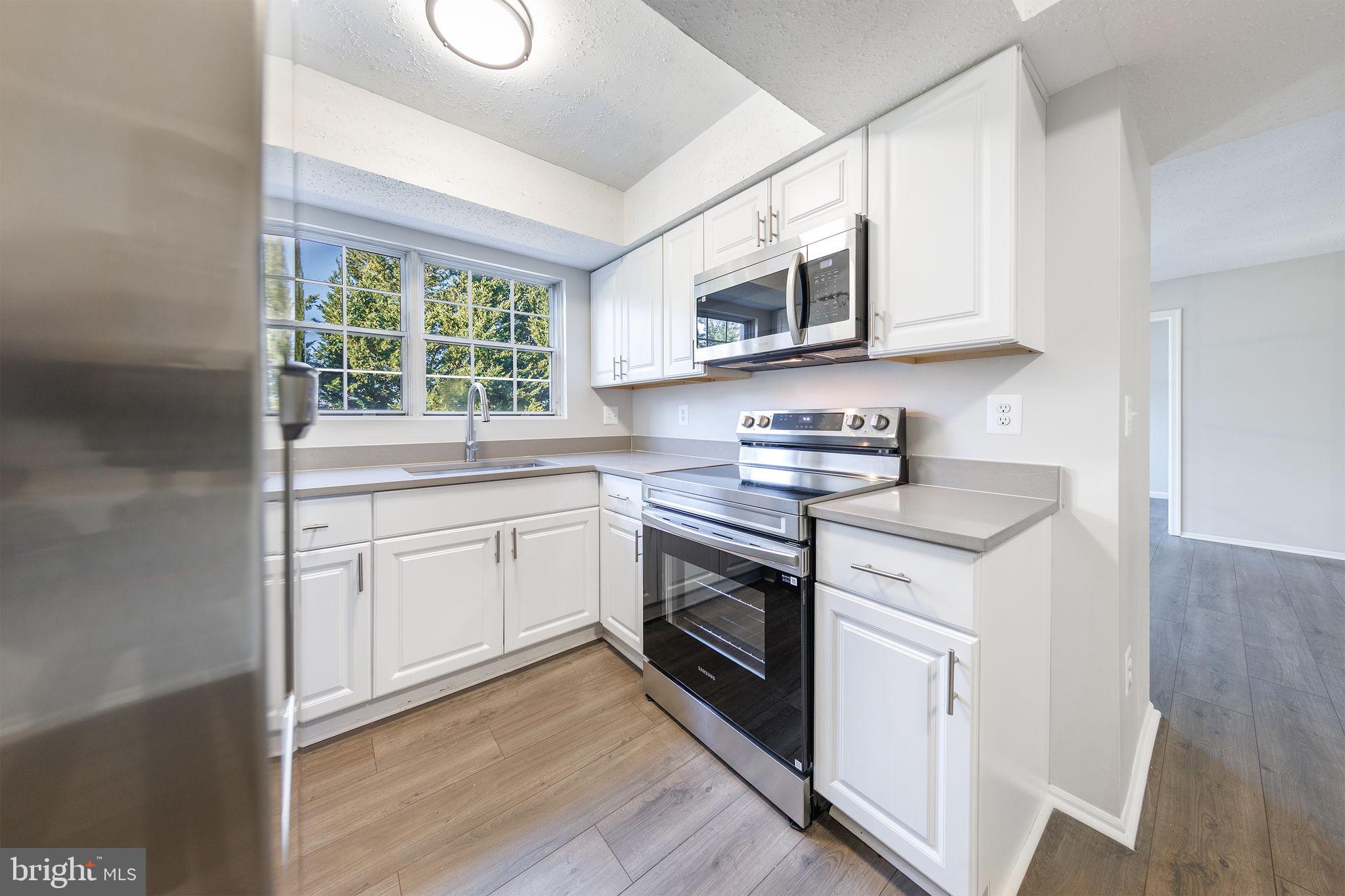 FOX CHAPEL AT TUDOR KNOLLS - Residential