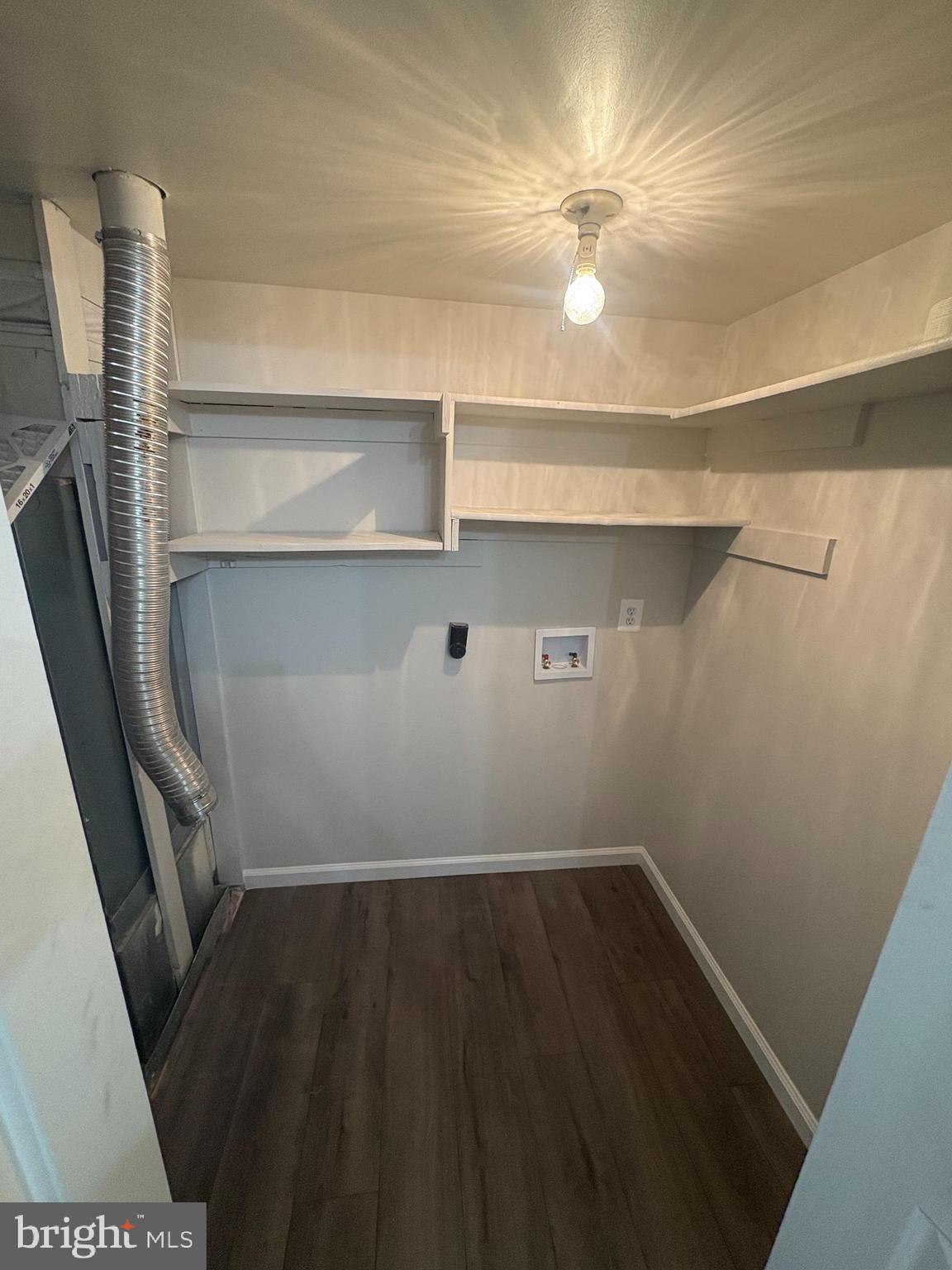 FOX CHAPEL AT TUDOR KNOLLS - Residential